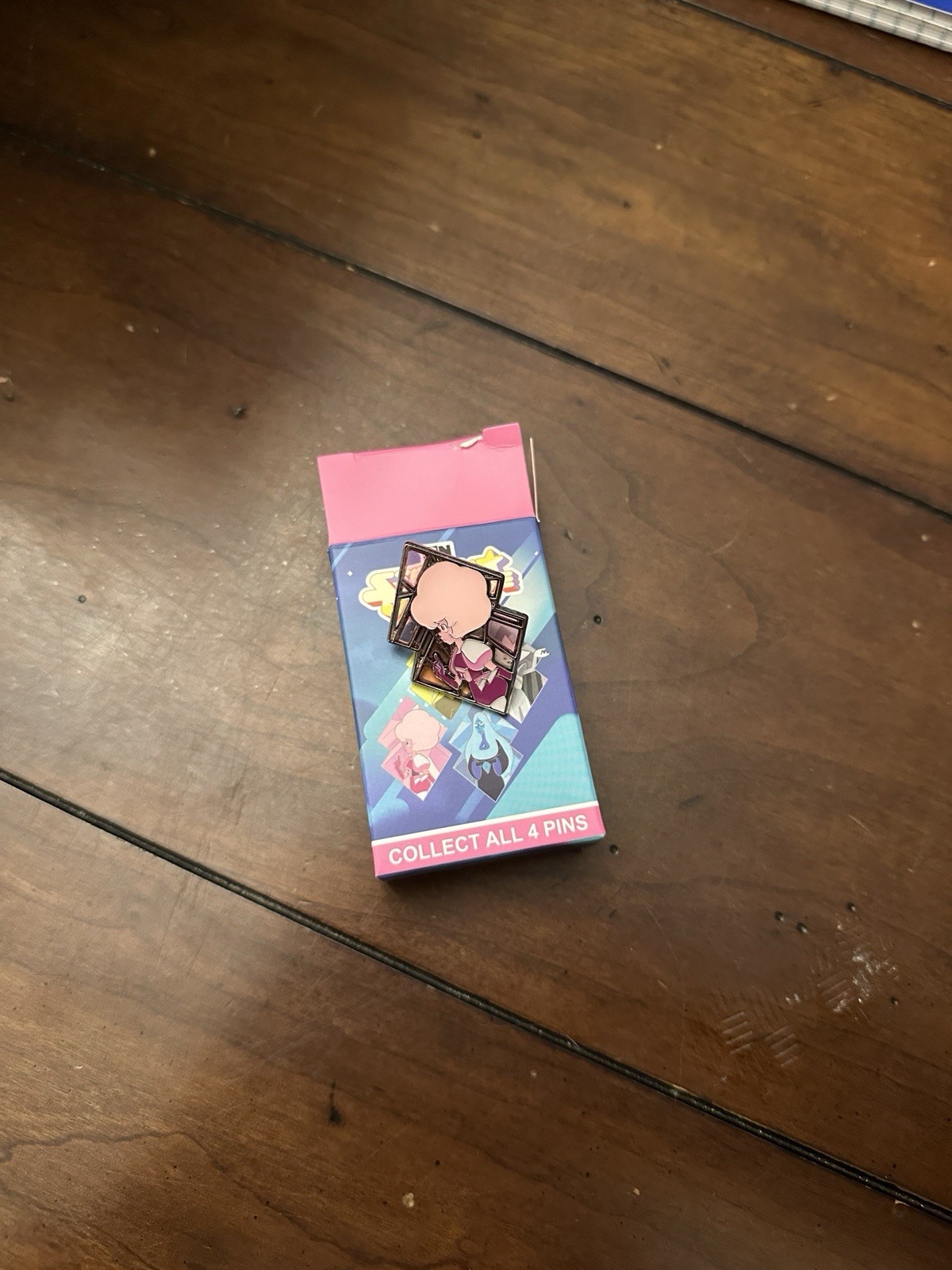Collectible Pin: Pink Diamond (Stained Glass) – Steven Universe – OPEN – New