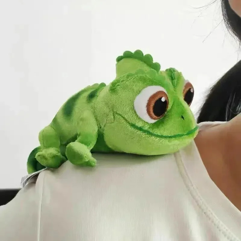 Disney Tangled Pascal Shoulder Stuffed Animal Magnetic Chameleon | Free Shipping