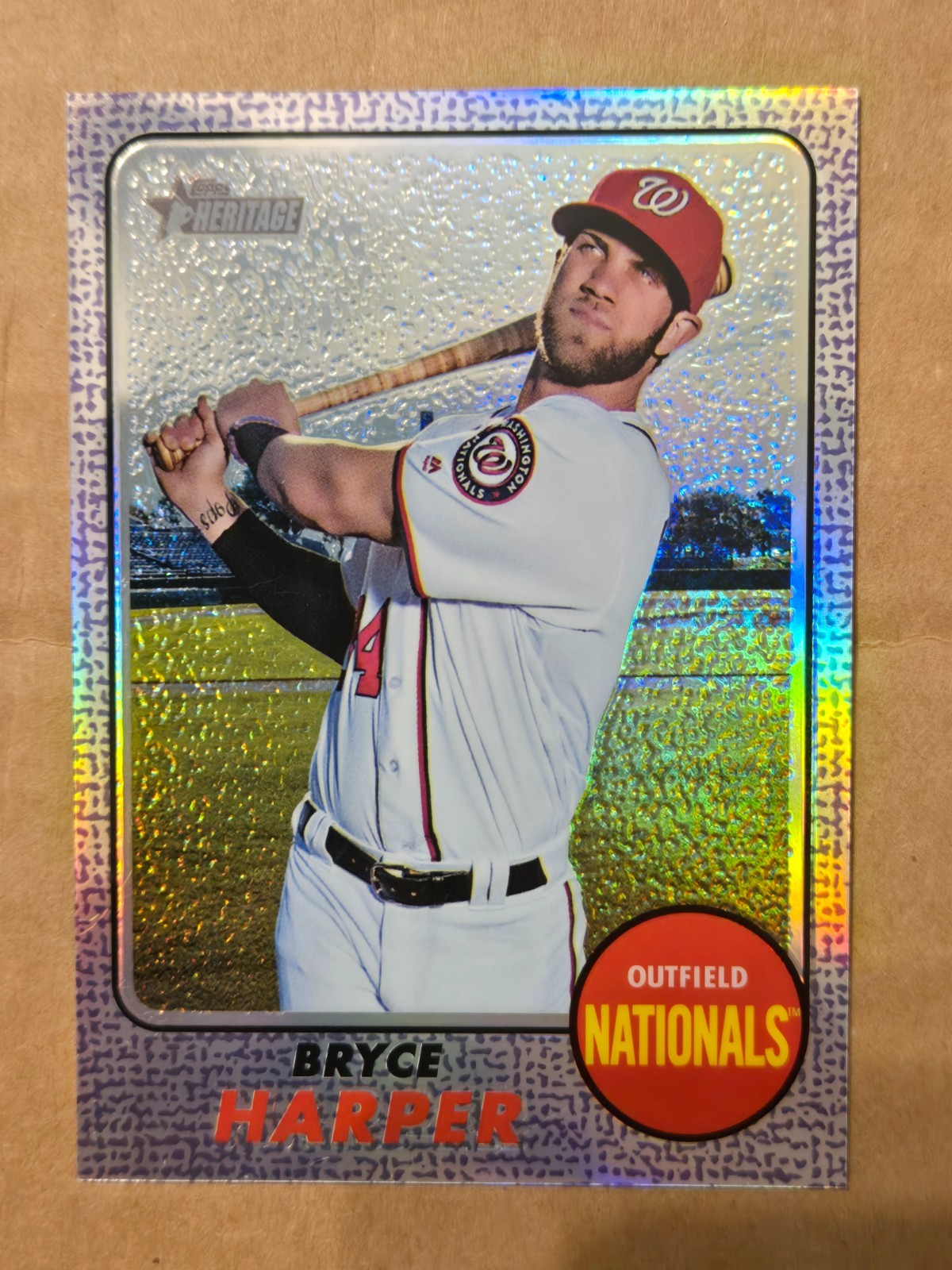 2017 TOPPS HERITAGE CHROME REFRACTOR THC-427 BRYCE HARPER BASEBALL CARD