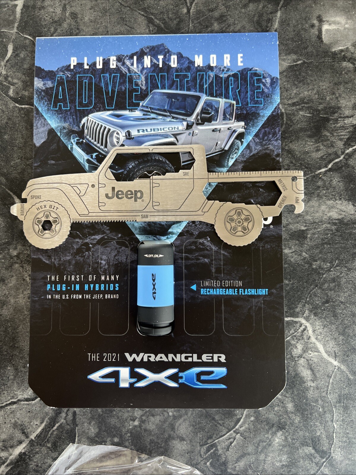 JEEP GLADIATOR Wrangler 4XE Rechargeable Flash & METAL BOTTLE OPENER Multi Tool