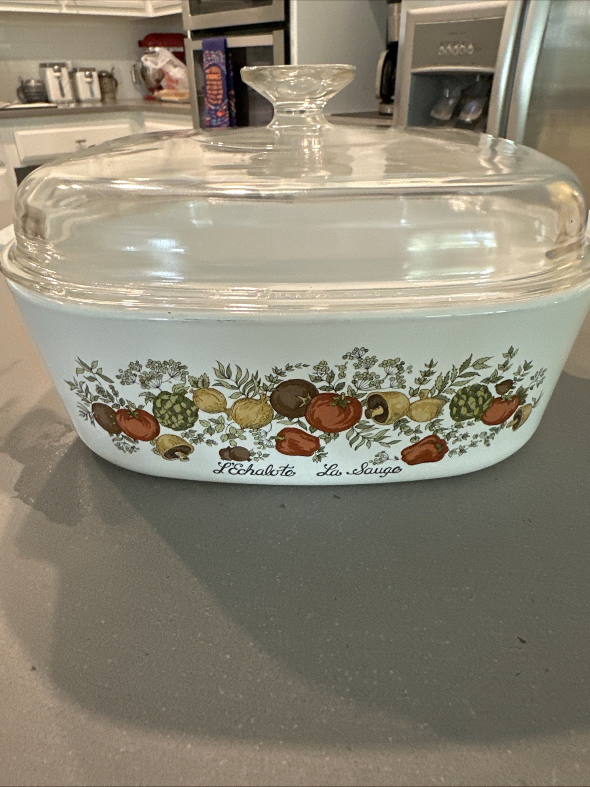 4-quart Corning Ware Spice of Life L’Echalote La Sauge A-84-B With Pyrex Lid
