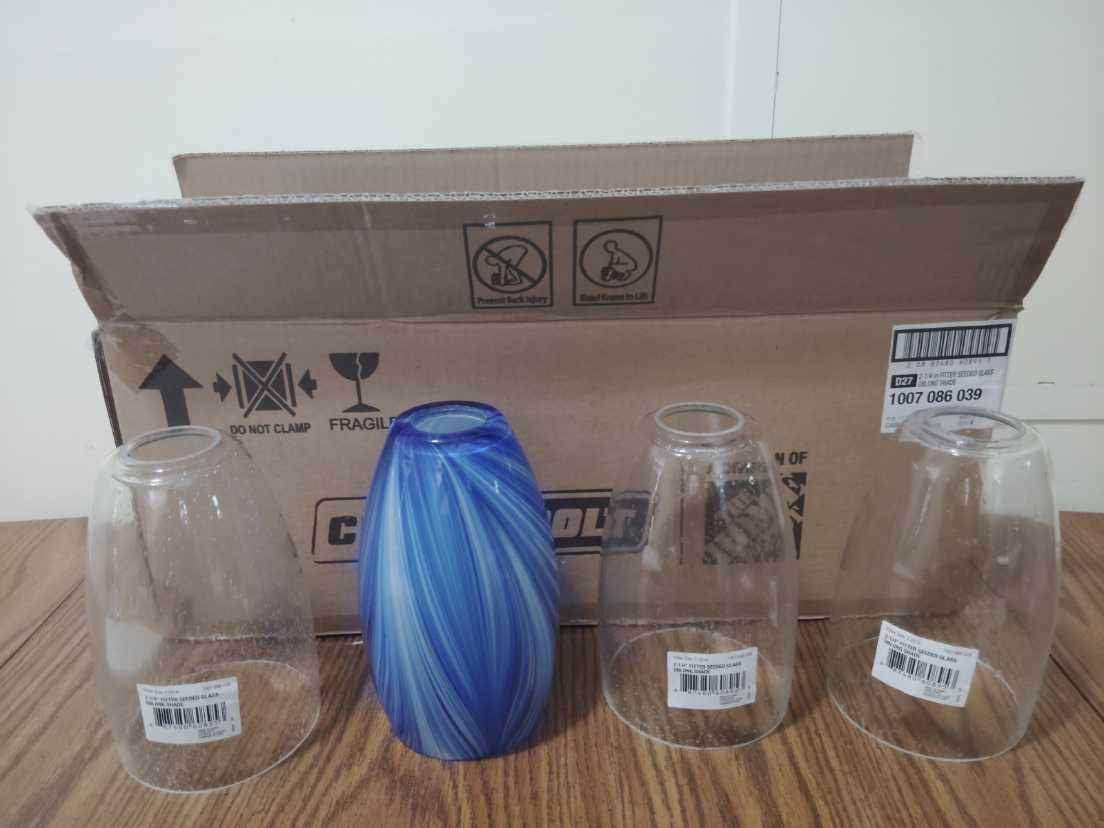 4 Count Fitter Seeded Glass Oblong Shade