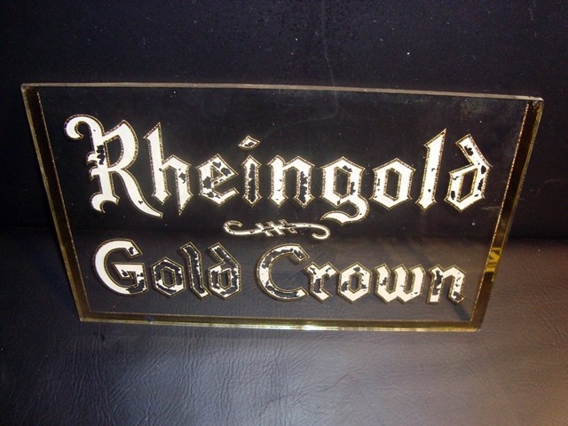 Circa 1930s Rheingold Gold Crown Drop Down Glass, United States Brewing, Chicago