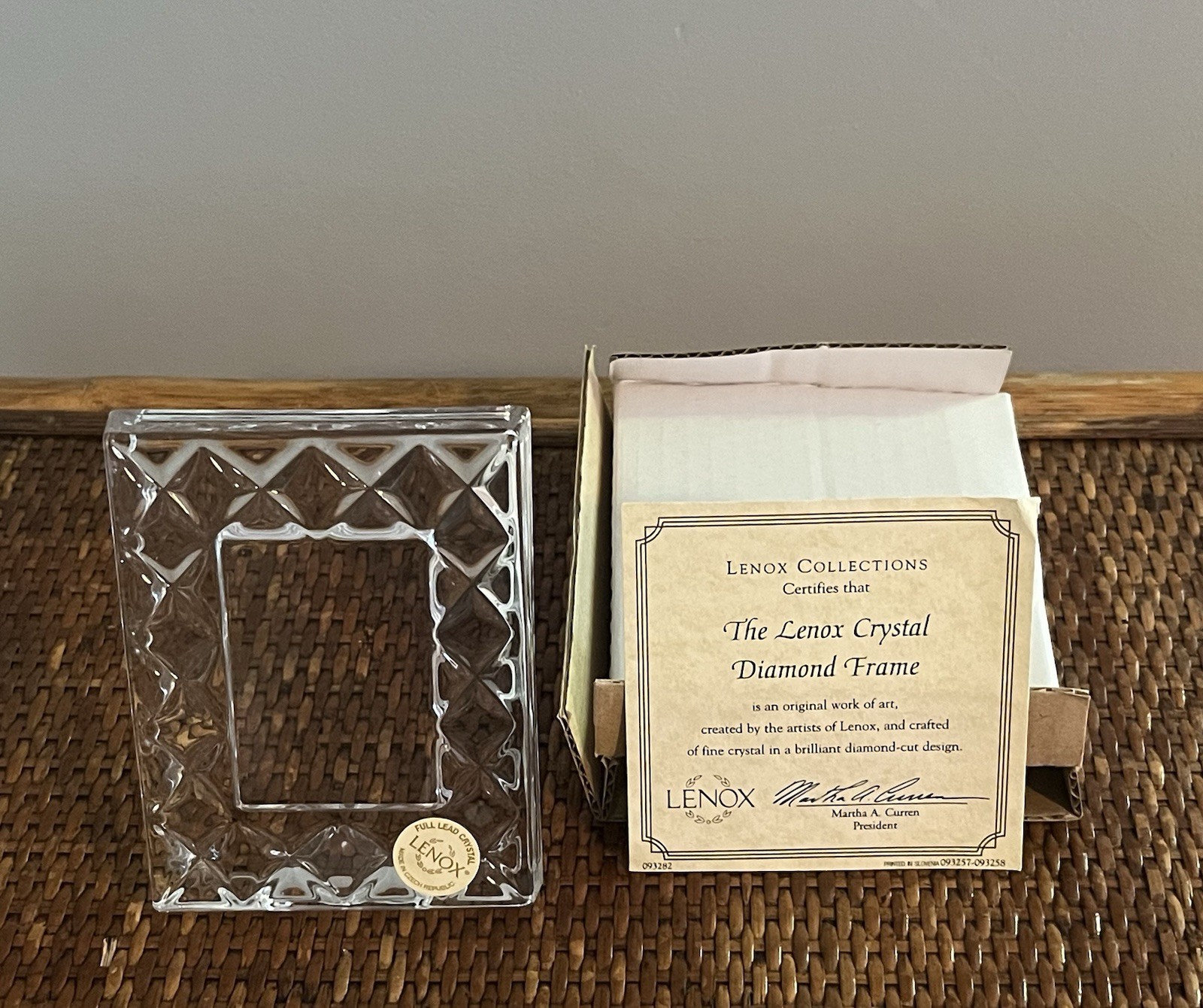 Lenox Crystal Picture Frame 1 3/4” X 2 3/8” Diamond Collection