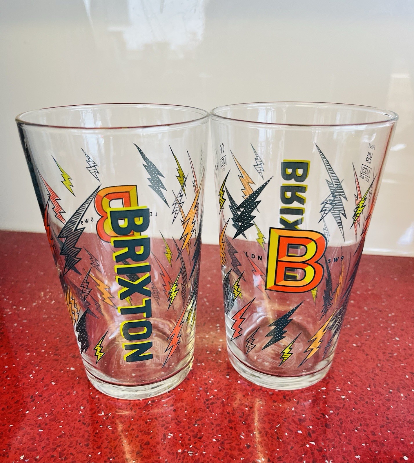 2x Brixton Brewery High Voltage One Pint 20oz Beer Laser Nucleated Glass CE M23