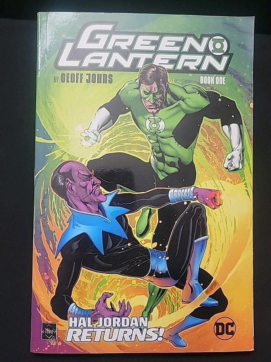 Green Lantern Comic Book by Geoff Johns.( NEW) HAL JORDAN RETURNS DC Book