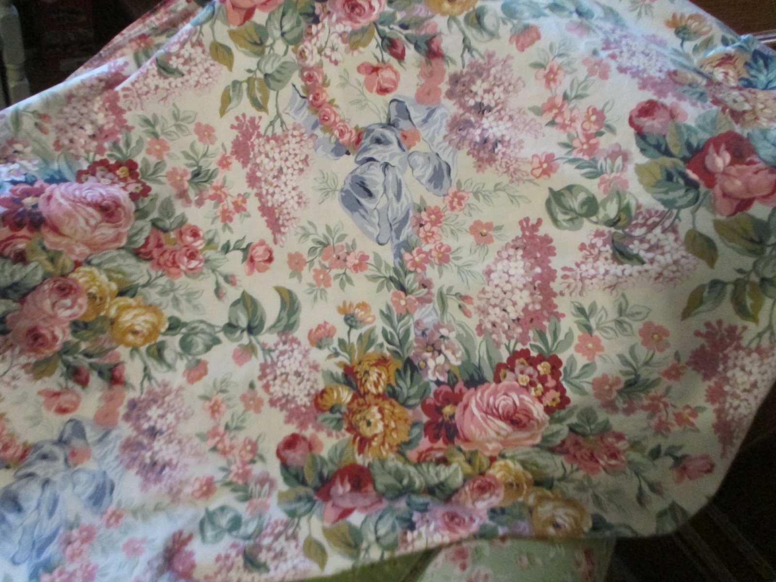 Ralph Lauren ‘Allison’ Fabric Tablecloth 57 x 80 inch Rose Floral USA
