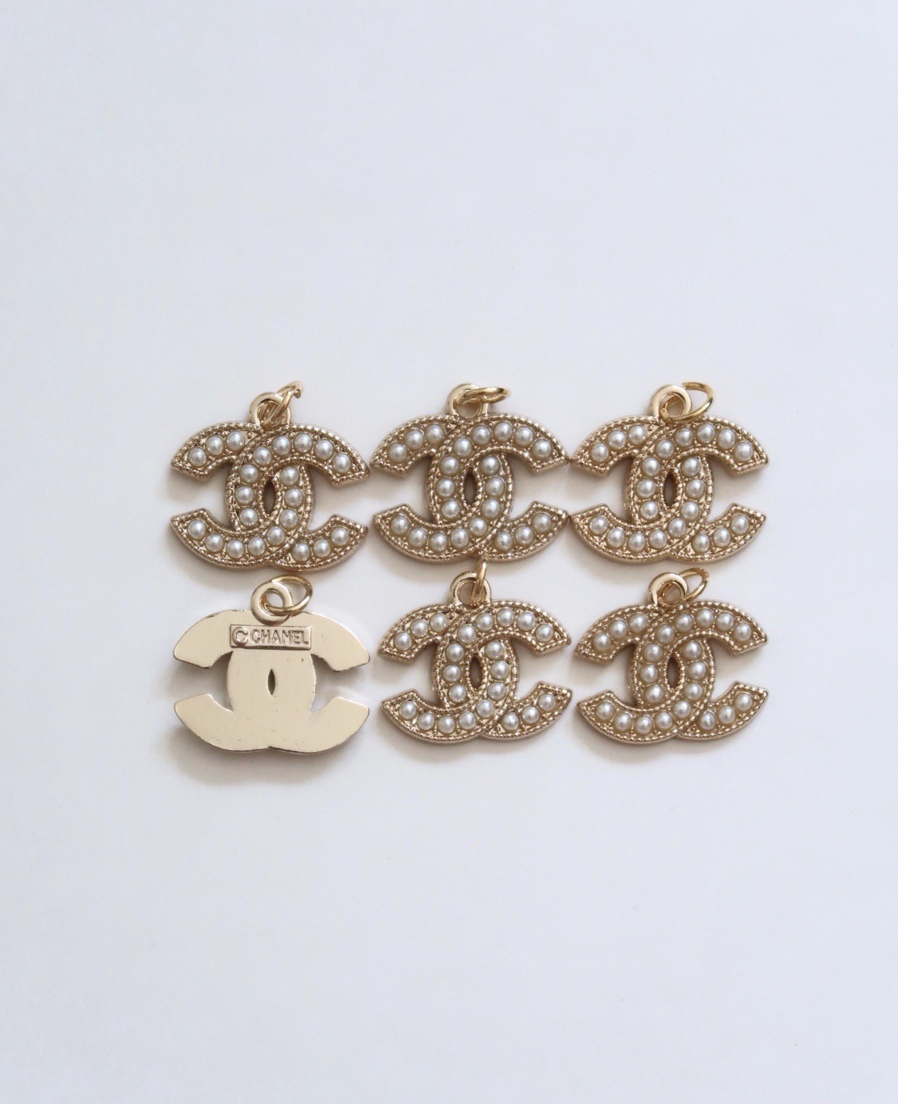 CC designer vintage gold Pearl set of 6 – STAMPED