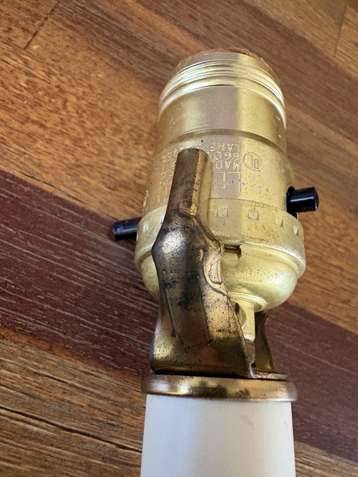Baldwin Brass Beehive 23.5″ Accent Table Lamp READ: NEEDS LAMP SHADE ATTACHMENT