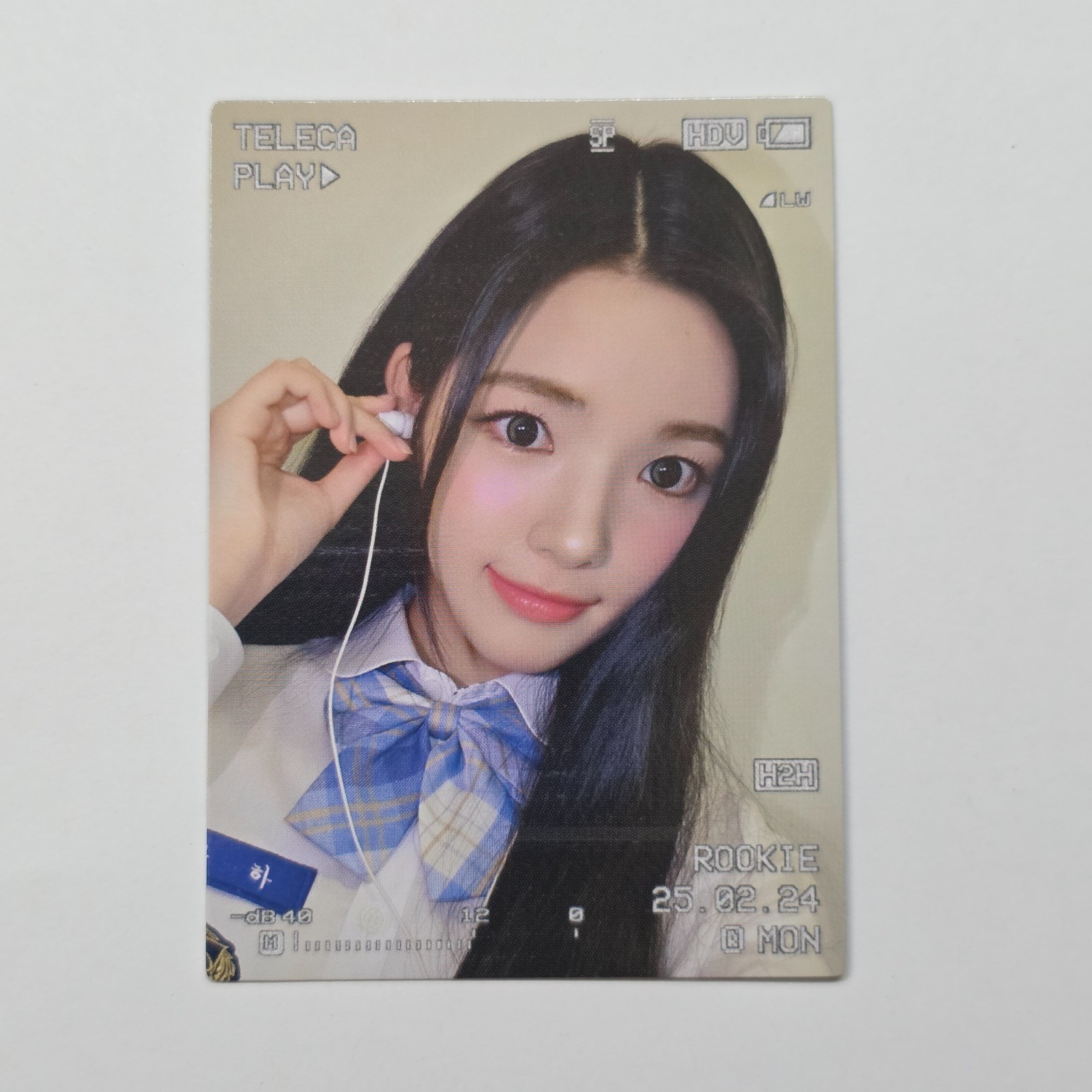 2025 TELECA COLLECTION K-POP ROOKIE HEARTS2HEARTS YUHA SELFIE H2H-083 SF
