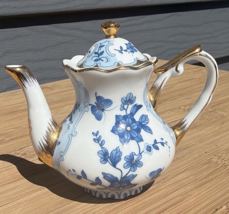 4” Mini Unique Rare Decor A Sevre Miniature Teapot & Lid White, Blue & Gold MINT