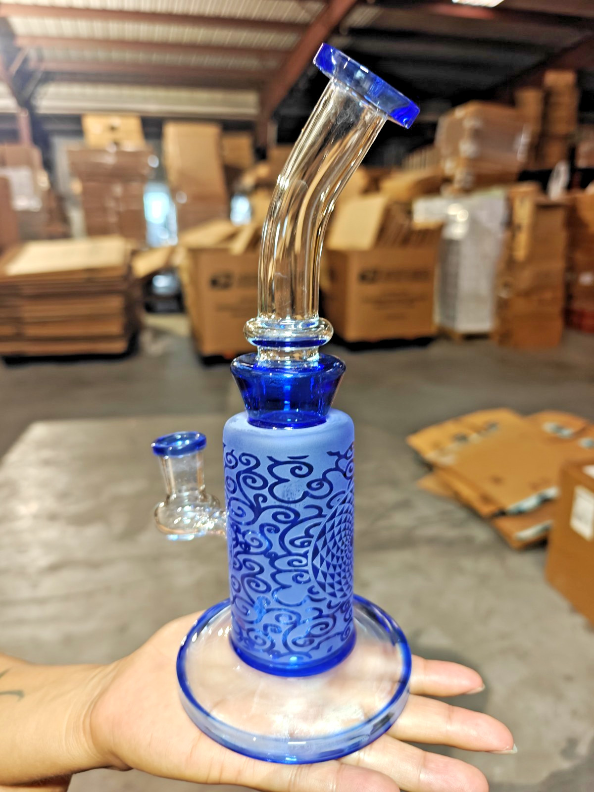 10″ Carved Craft Glass Bong Water Pipe 14mm Bowl Frosted Blue – Stylish & Artist