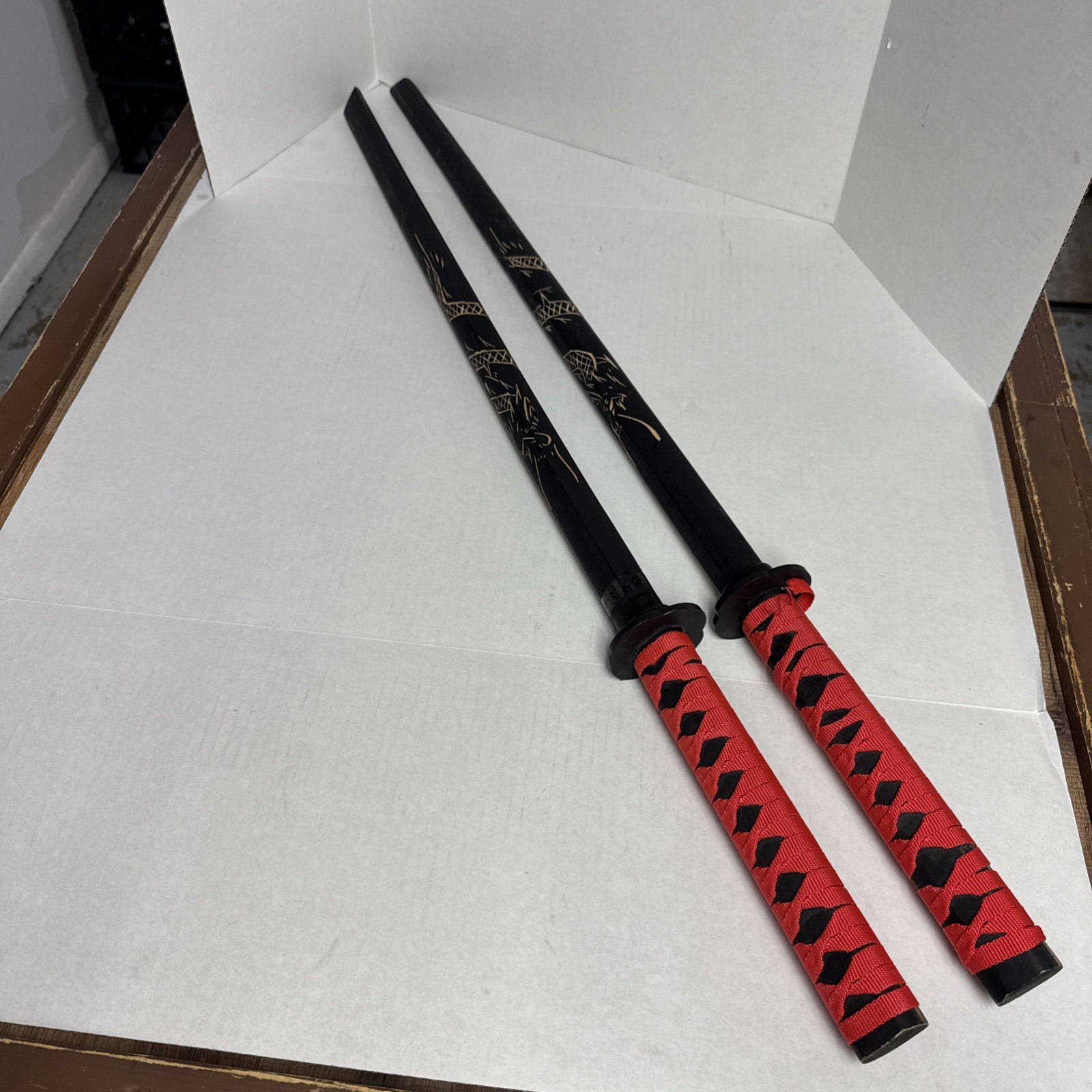 Two 38″ Wooden Bokken Practice Training Japanese Samurai Sword Katana Set