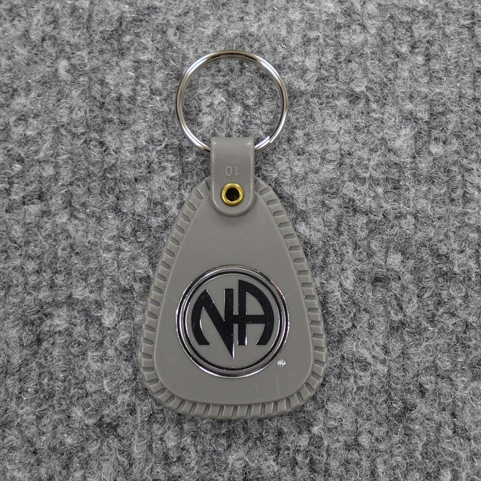 Narcotics Anonymous Key Tag Gray 18 Month Clean Time Recovery NA Keytag Keychain