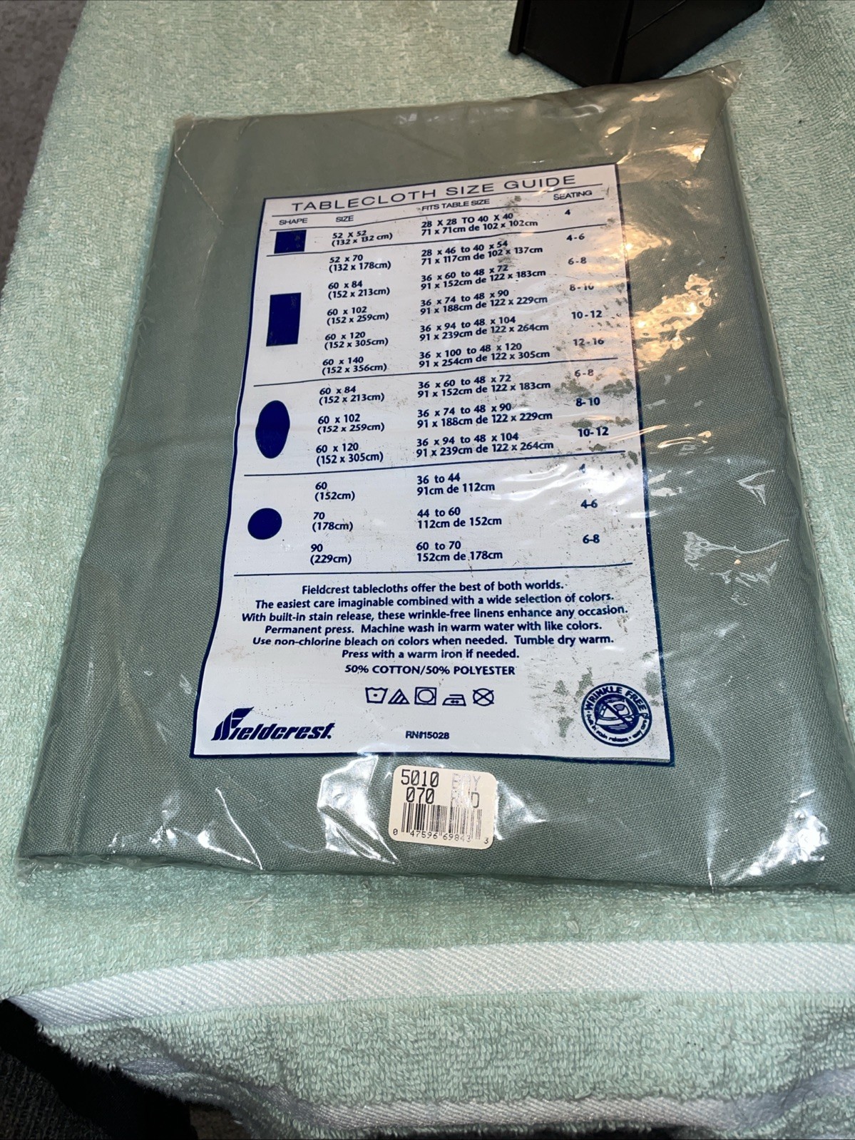 Fieldcrest Cotton & Polyester Tablecloth 70” Round Green Machine Wash New Sealed