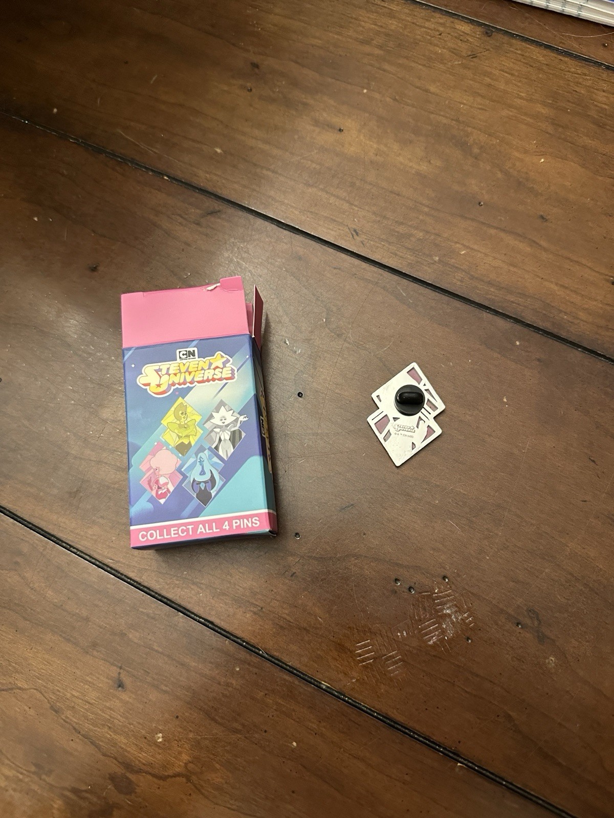 Collectible Pin: Pink Diamond (Stained Glass) – Steven Universe – OPEN – New