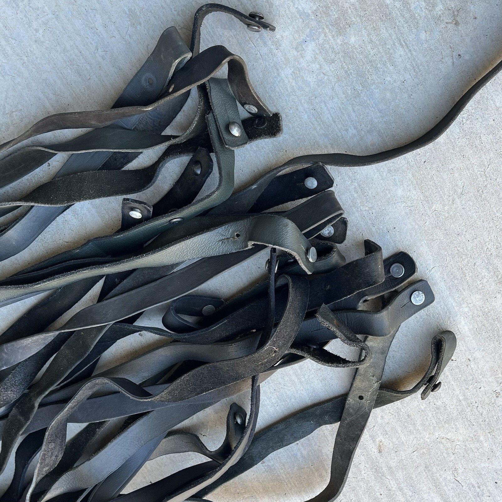 One (1) Issued WWII Finnish M91 M39 Original Leather Mosin Nagant Rifle Sling