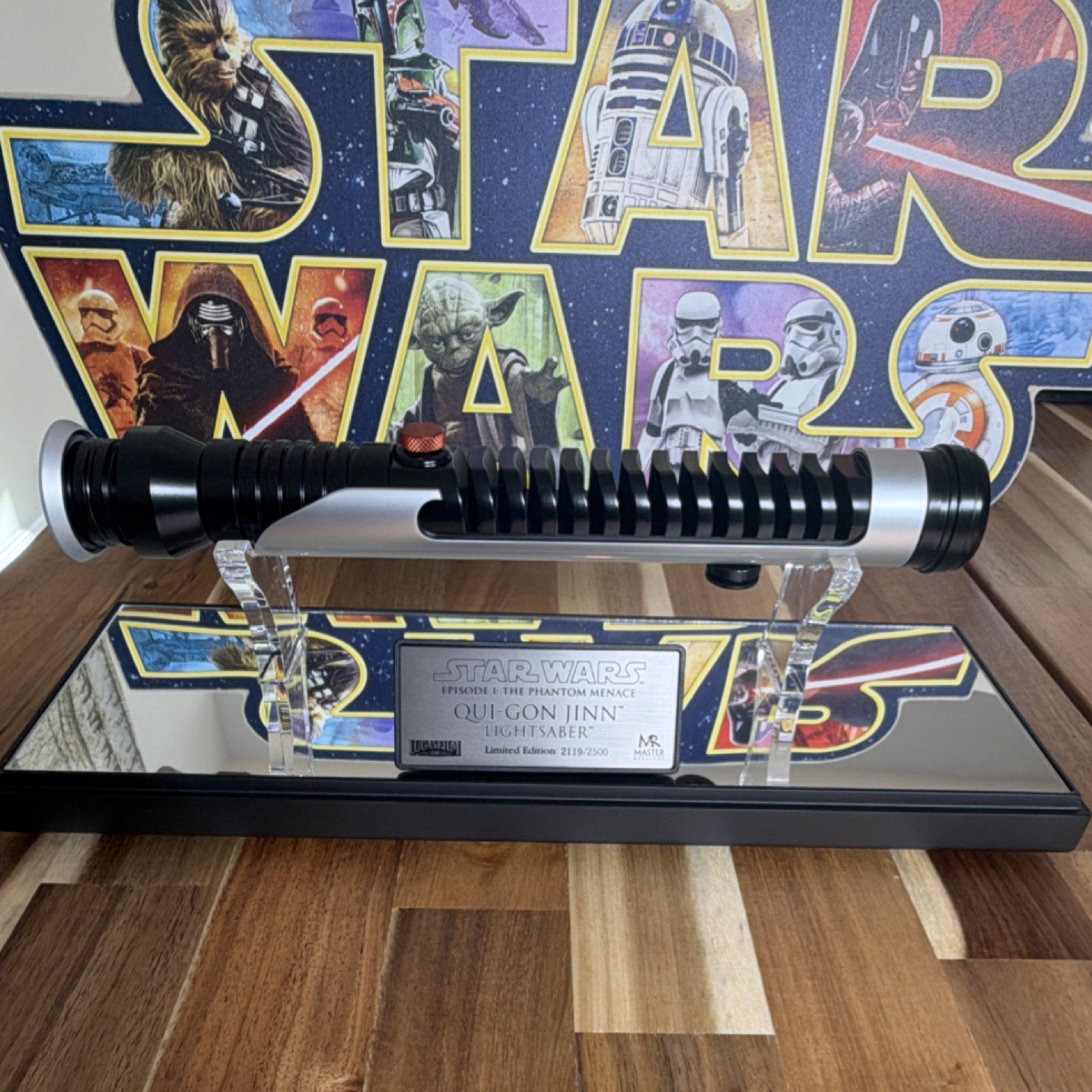 Master Replicas Qui-Gon Jinn Master Replicas SW-101 1:1 LE #2119/2500