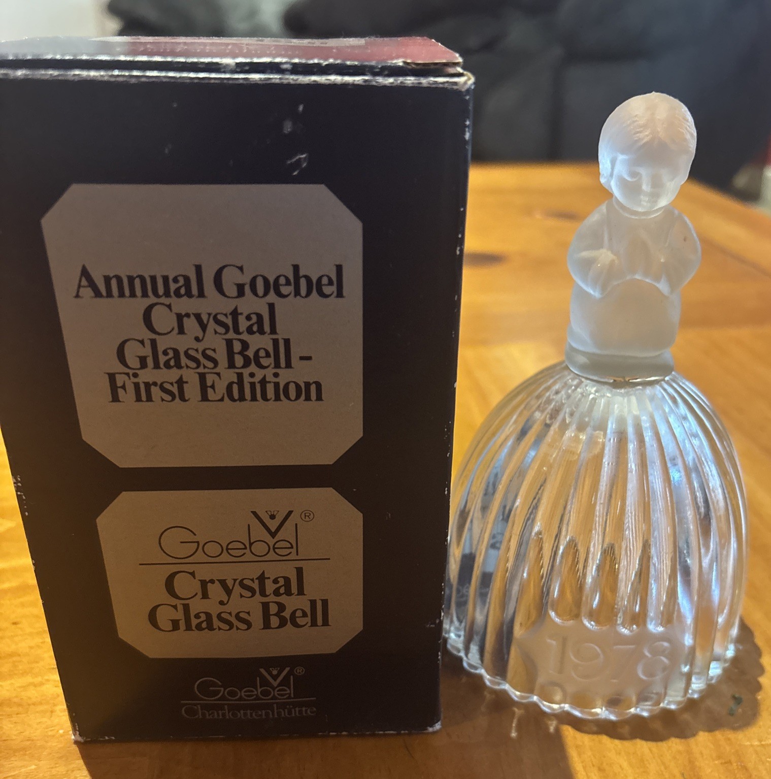 Goebel 1978 Annual Crystal Glass Bell 1st Edition Engraved Angel w/ Box