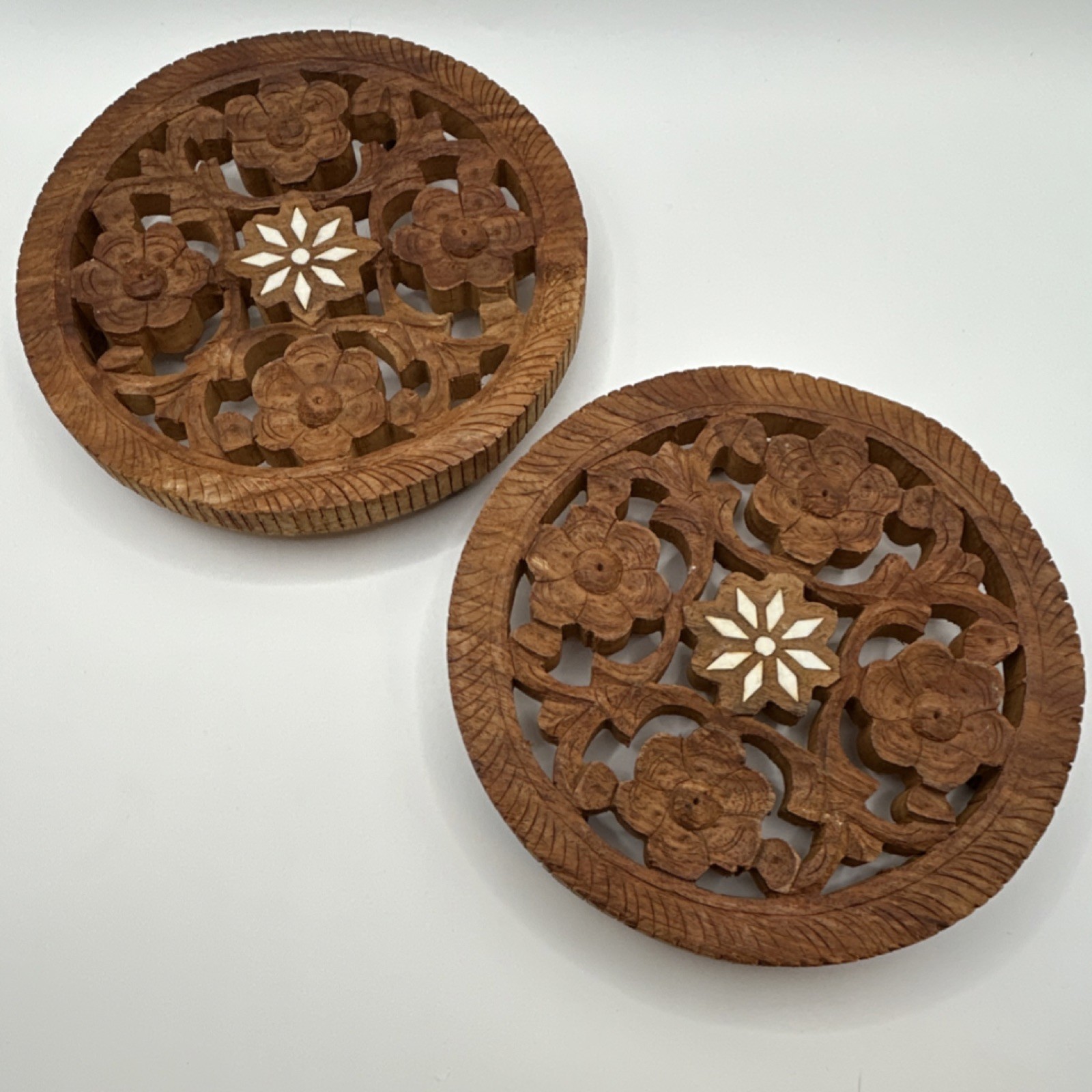 Handmade Carved Wood Trivet Set of 2, Round Floral Pattern w Feet and Inlay 6″