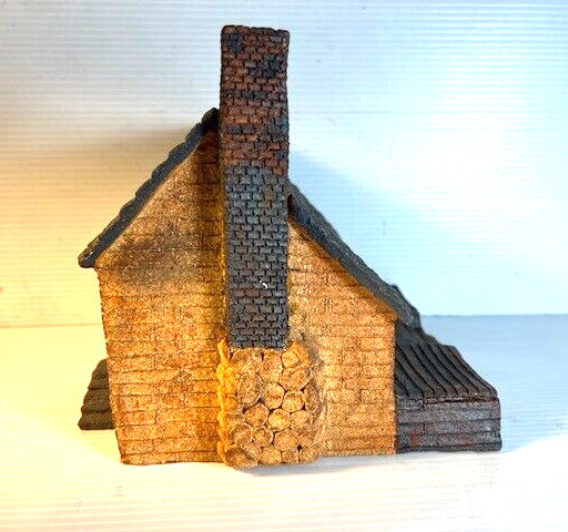 Studio Pottery Ceramic Rustic House, 8″ x 7″ Earthenware,slab construct,Exc Cond