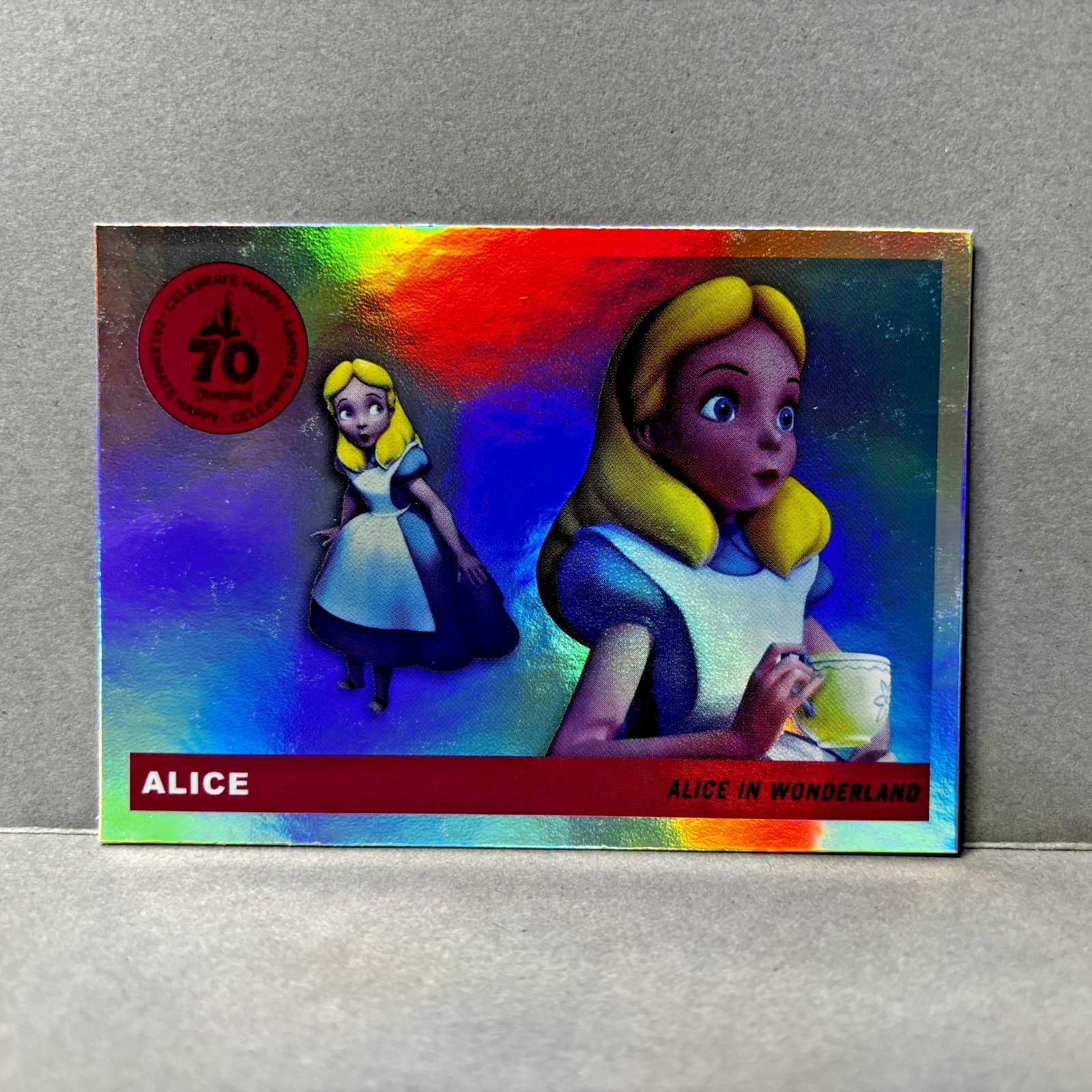 2025 Topps Disneyland 70th Rainbow Foil Icons T55-25 Alice In Wonderland