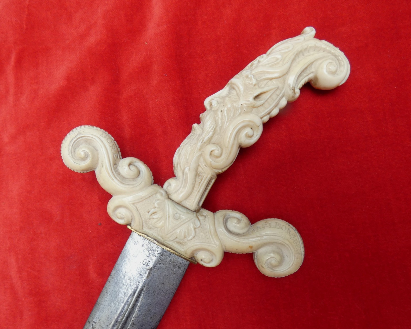 EXCEPTIONAL ANTIQUE EUROPEAN HUNTING SWORD DAGGER COMPOSITE 18th CENTURY HILT