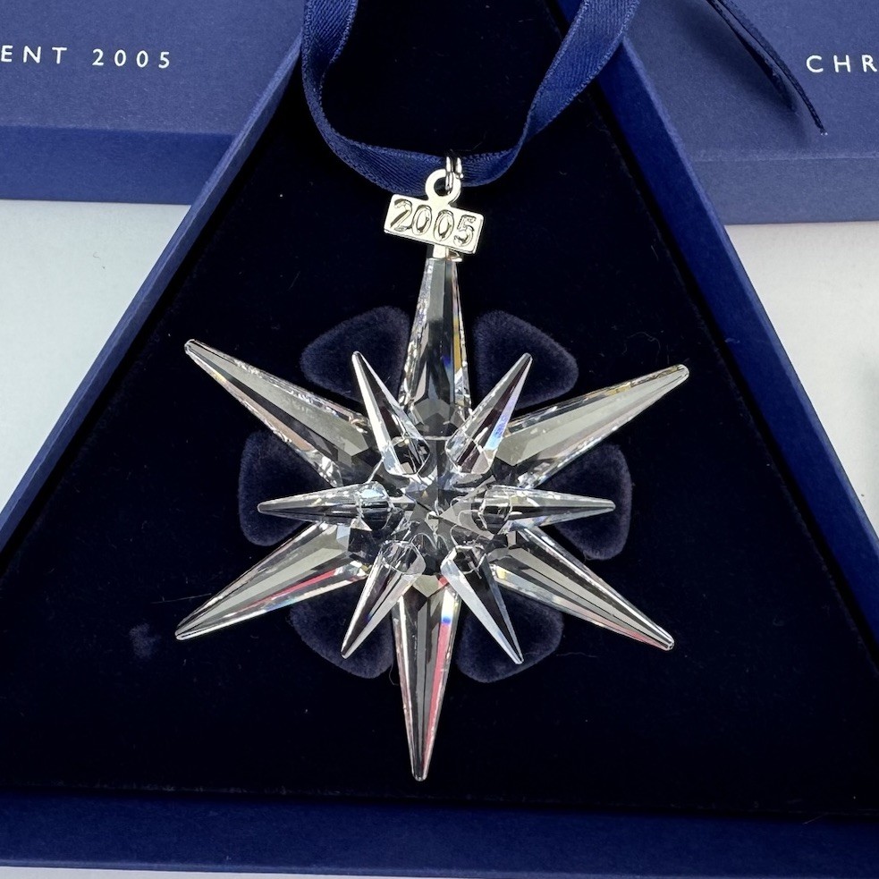 Swarovski 2005 Annual Snowflake Ornament Box MINT COA