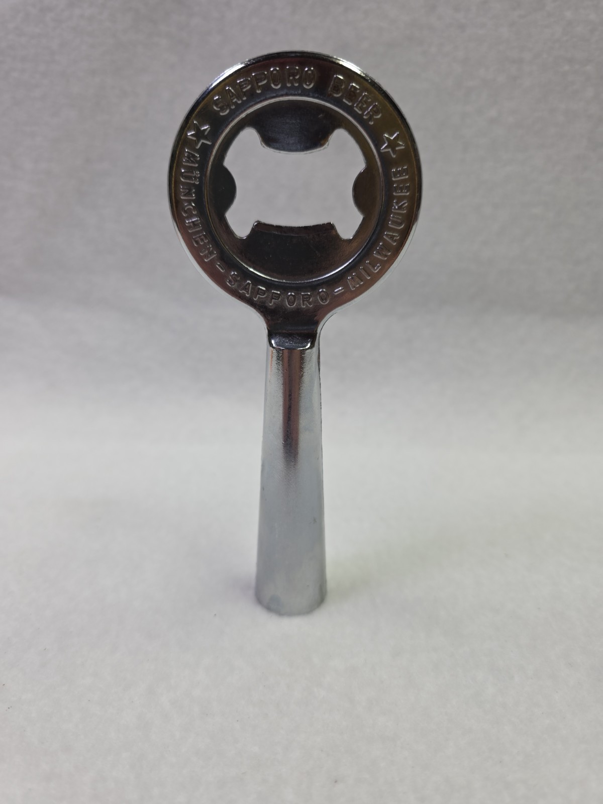 Vintage Metal Sapporo Beer Big Bottle Opener 5.75in Japan Munchen-Milwaukee