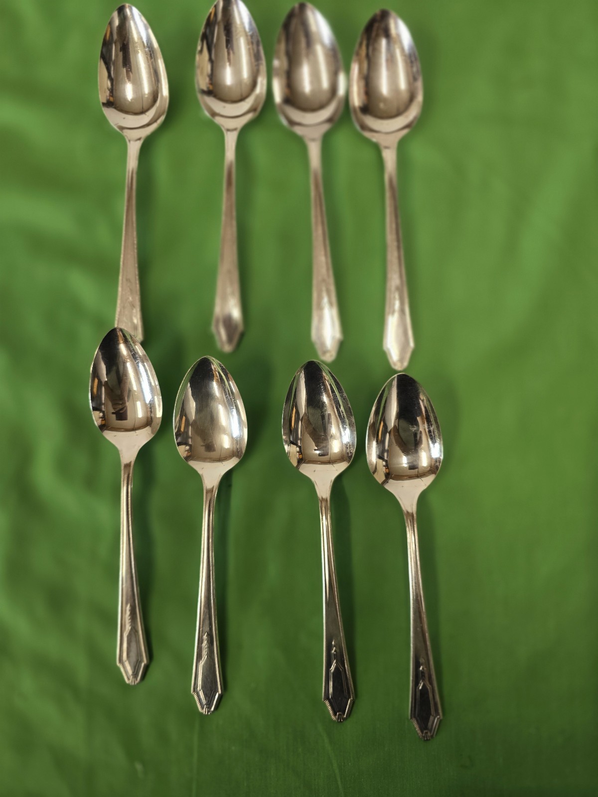 1881 Rogers AA Heavy Silverplate Flatware Set 56 Pc Service for 8 w/ Original Ch