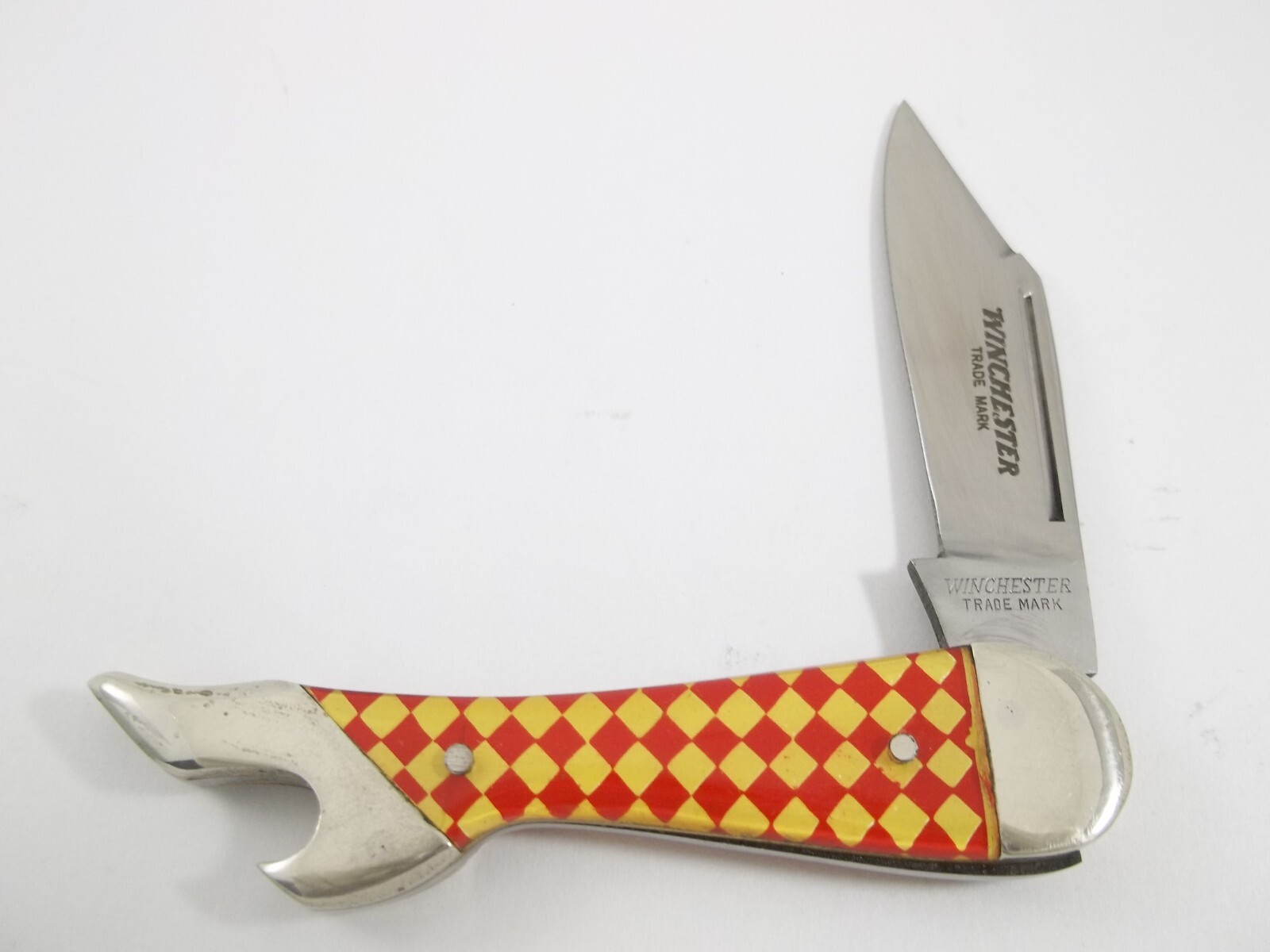Winchester Small Red & Yellow Diamond Leg Pattern Knife