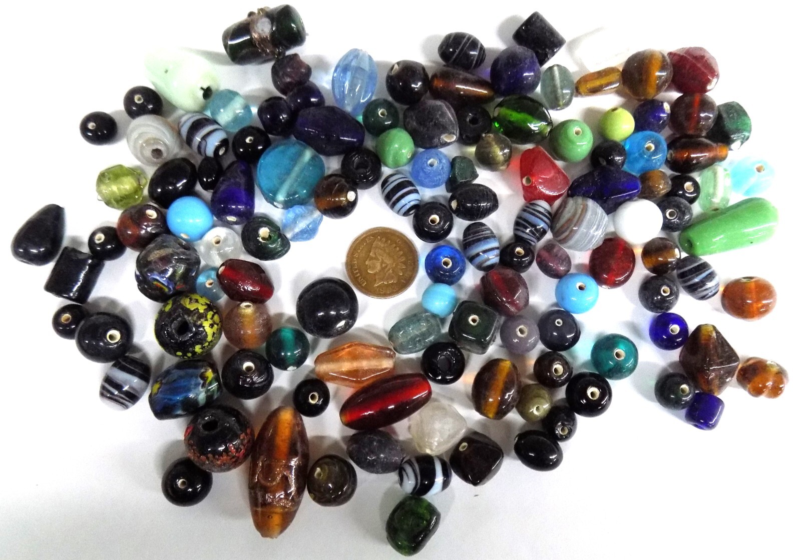 1/2 Pound 1960’s Vintage Mixed African Trade Beads Hippie Era INDIA2