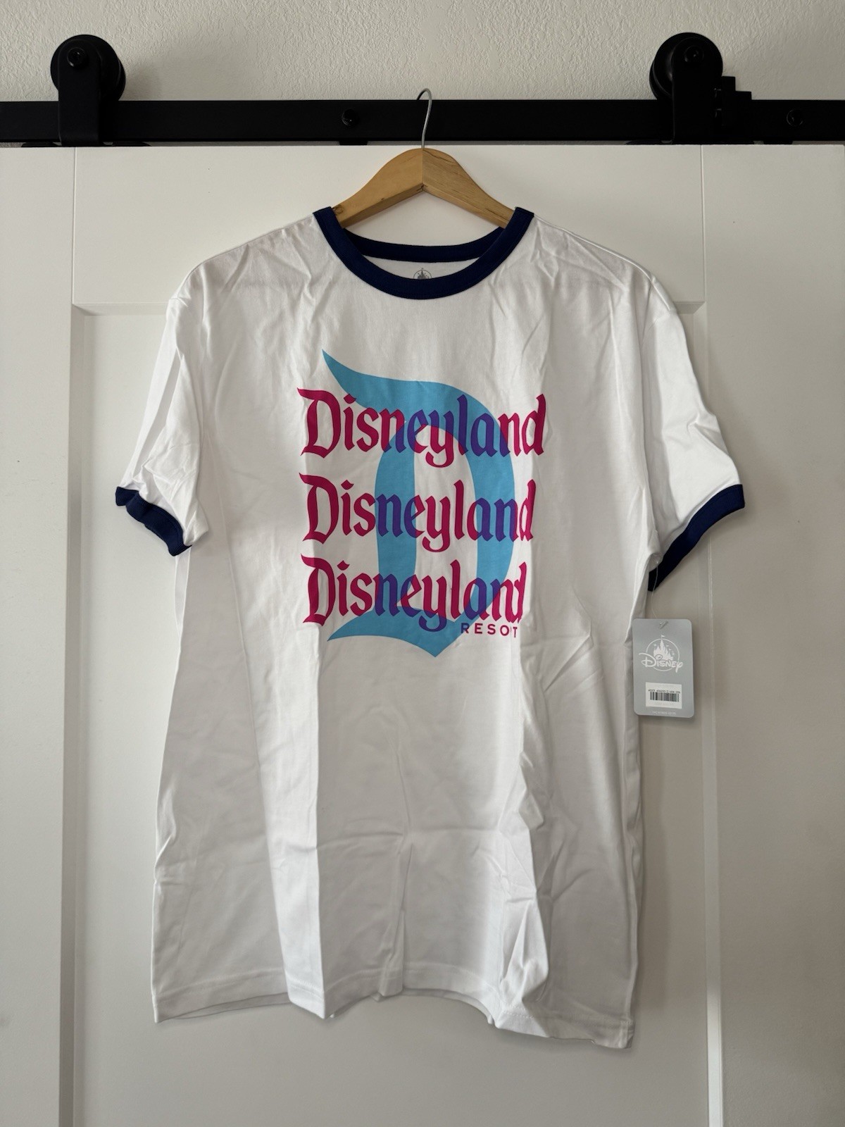 Disneyland Ringer T-Shirt Adult Unisex Parks Size Medium NWT Rare