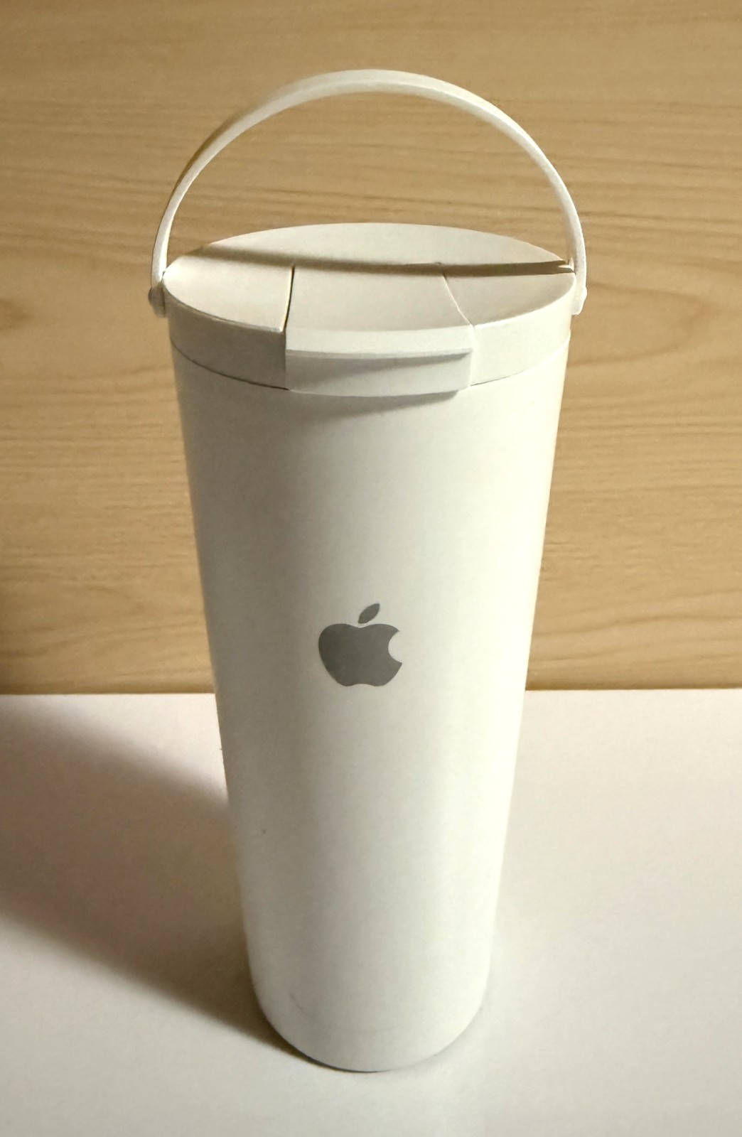 Apple Limited Employee 13.2oz Flat top thermo handle Bottle Tumbler Not for Sale