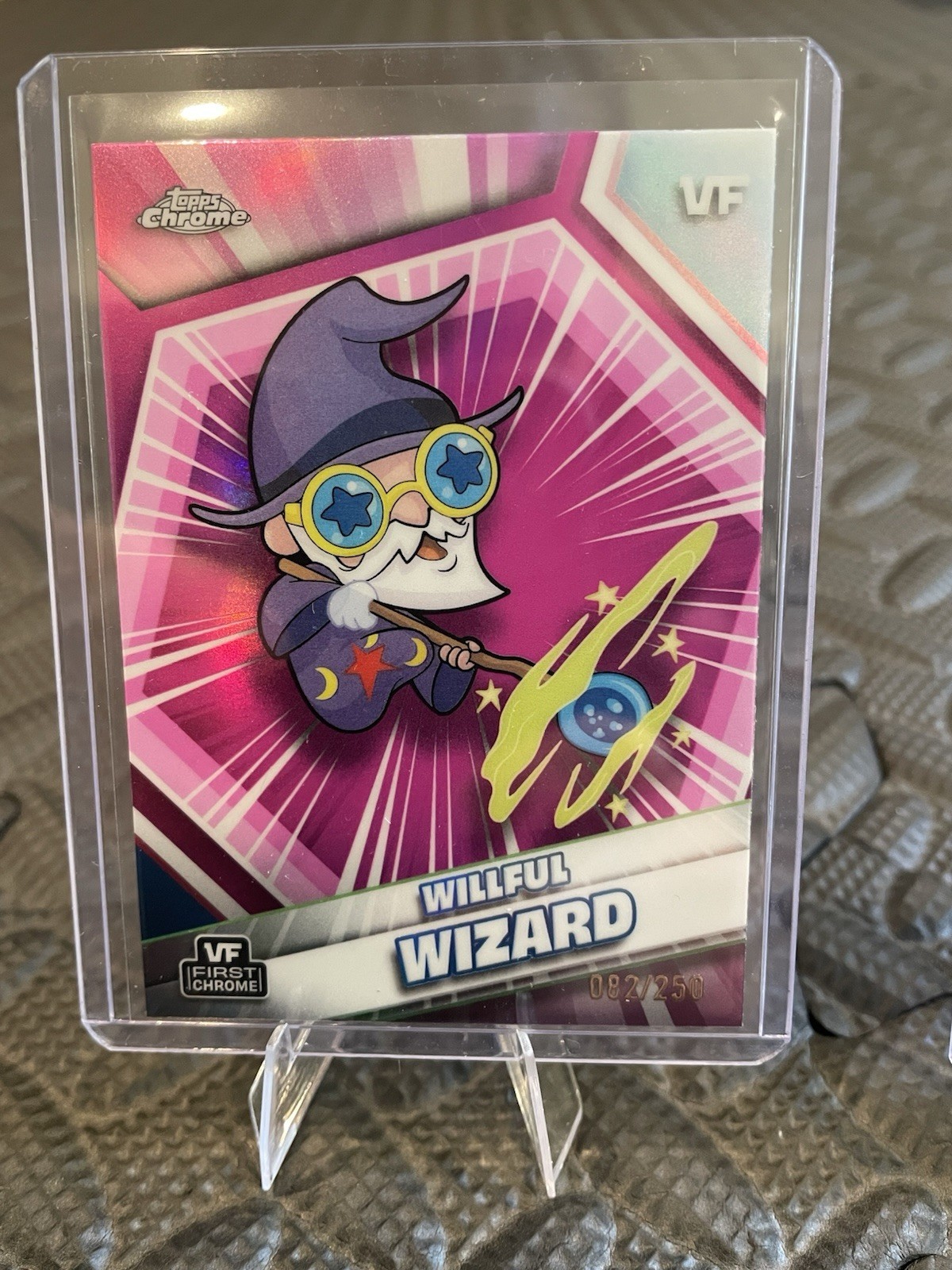 VeeFriends 2026 Willful Wizard 82/250 + base card