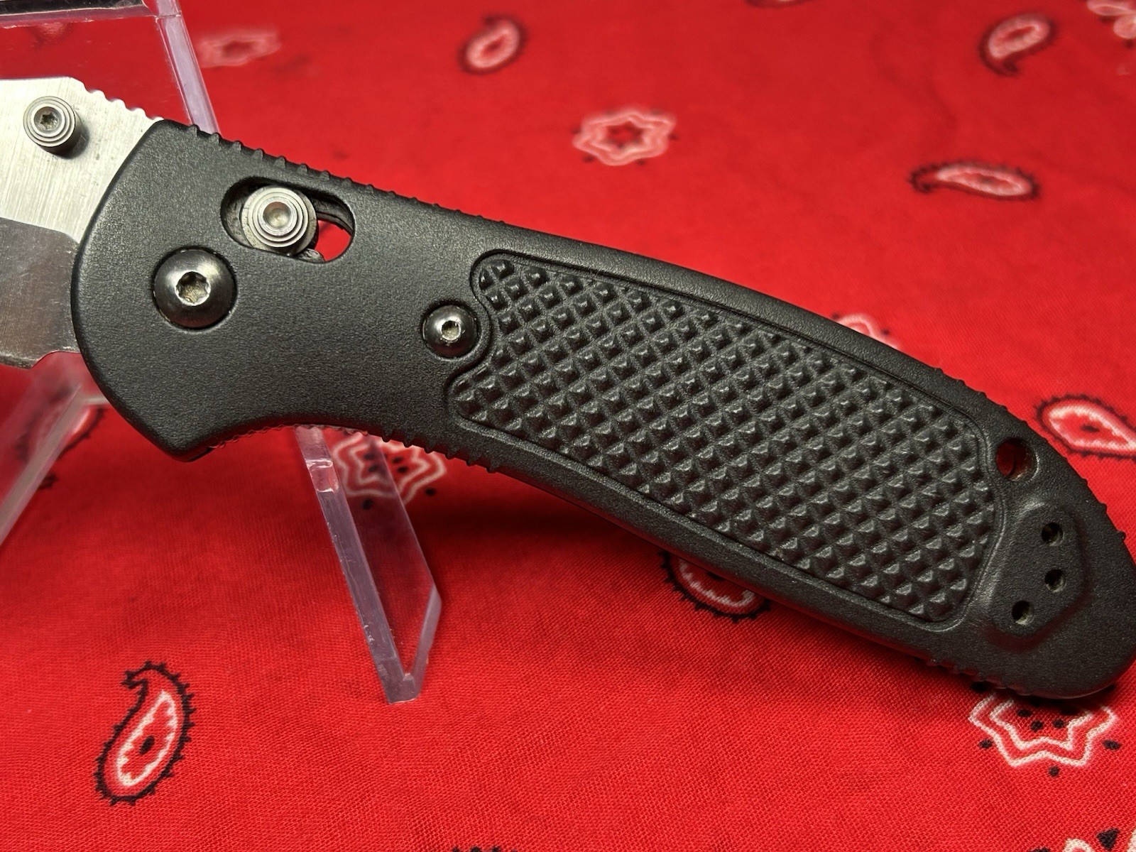 🔥 Nice Benchmade 551 Griptilian ( Not Mini) 154CM Steel Folding Pocket Knife👀