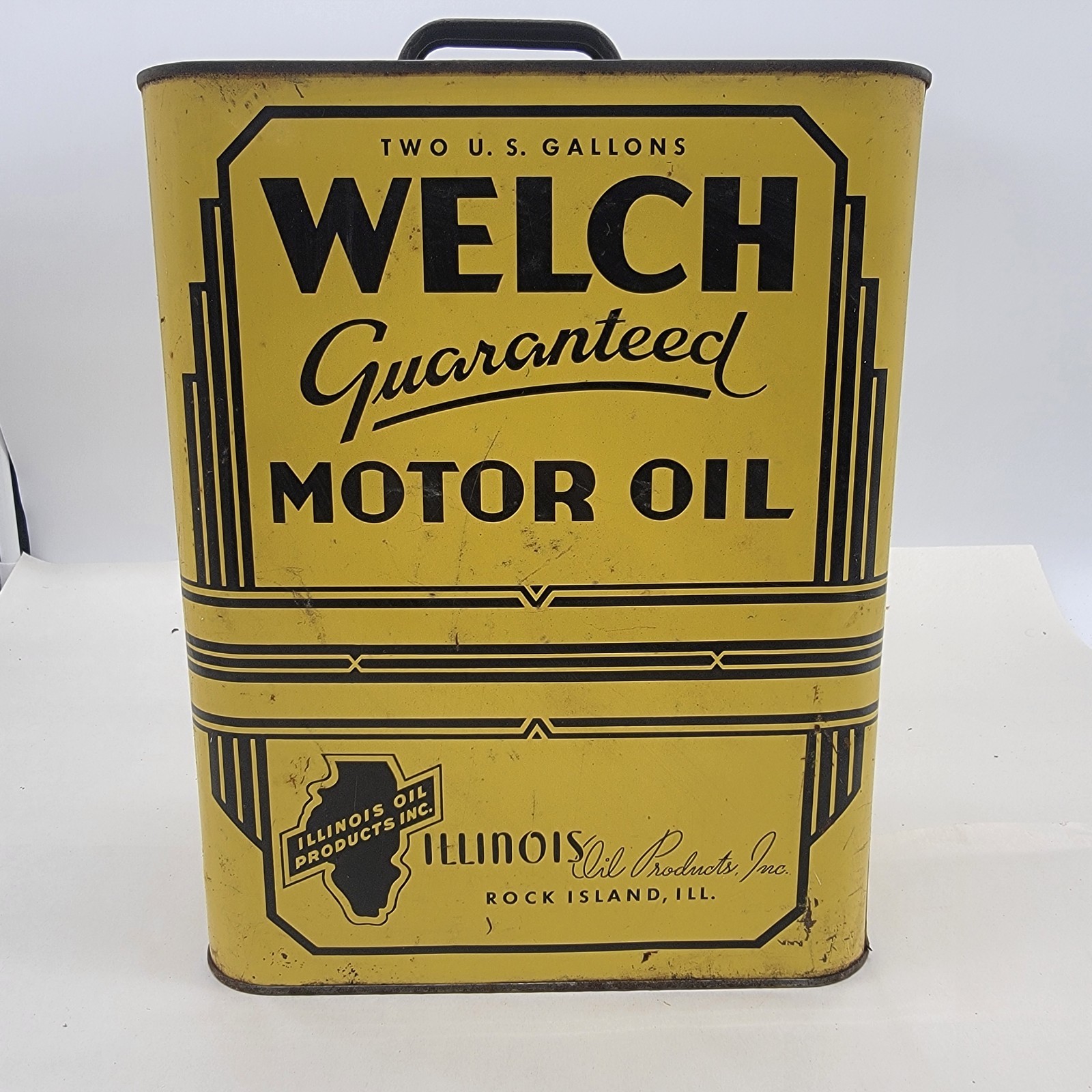 Vtg WELCH MOTOR OIL 2 Gallon Tin. Rock Island ILL. Illinois Oil Products Inc.