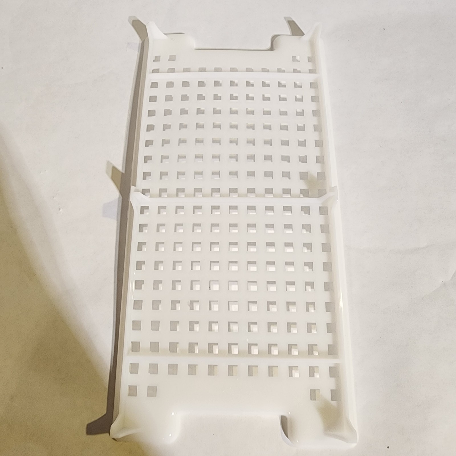☀️ Tupperware Crisper Replacement Insert Grid Tray 5.5″ x 11″ White #756