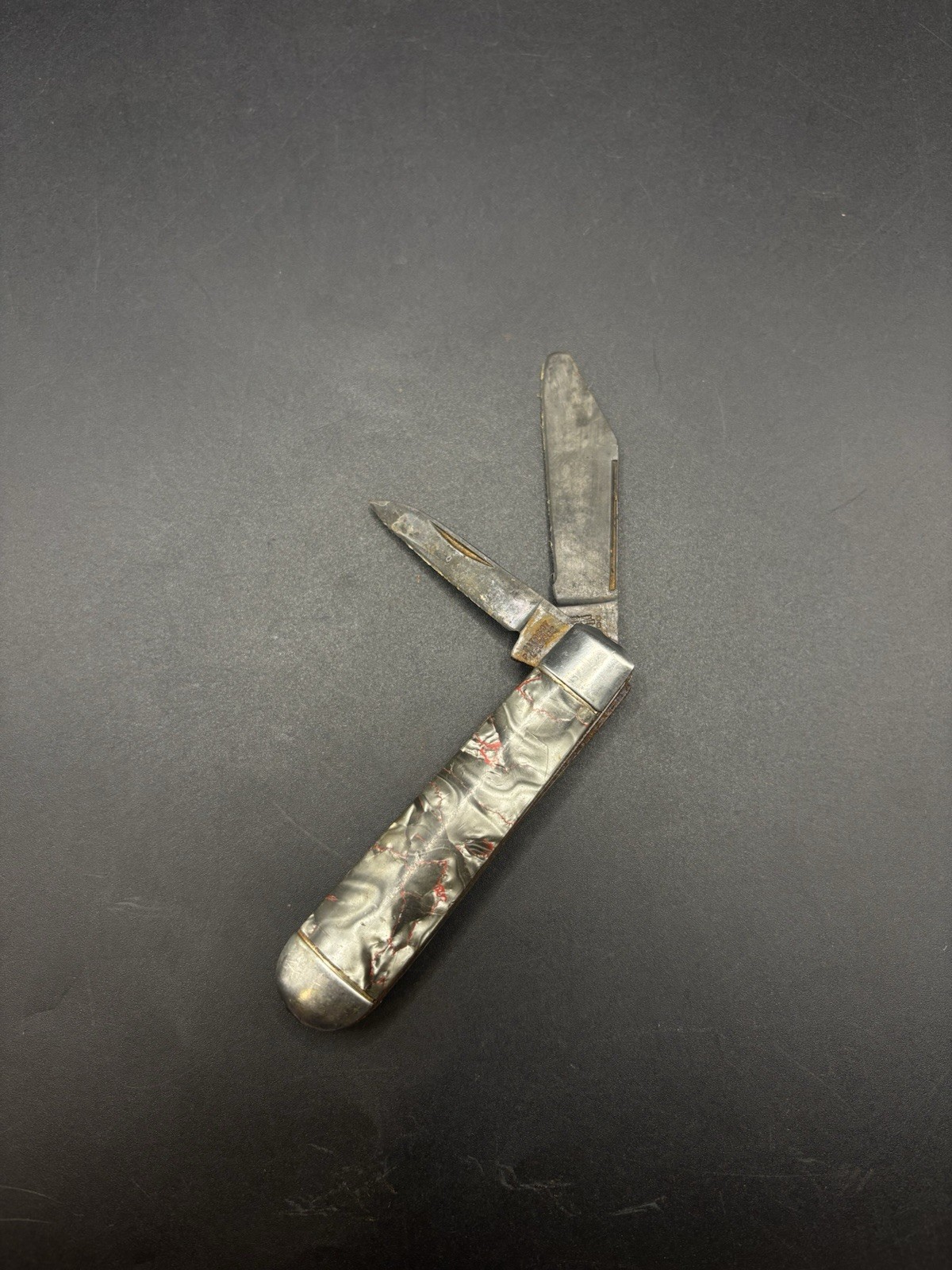 Vintage 2 Blade Jack Pocket Knife Gray Red Cracked Ice Celluloid Handle USA