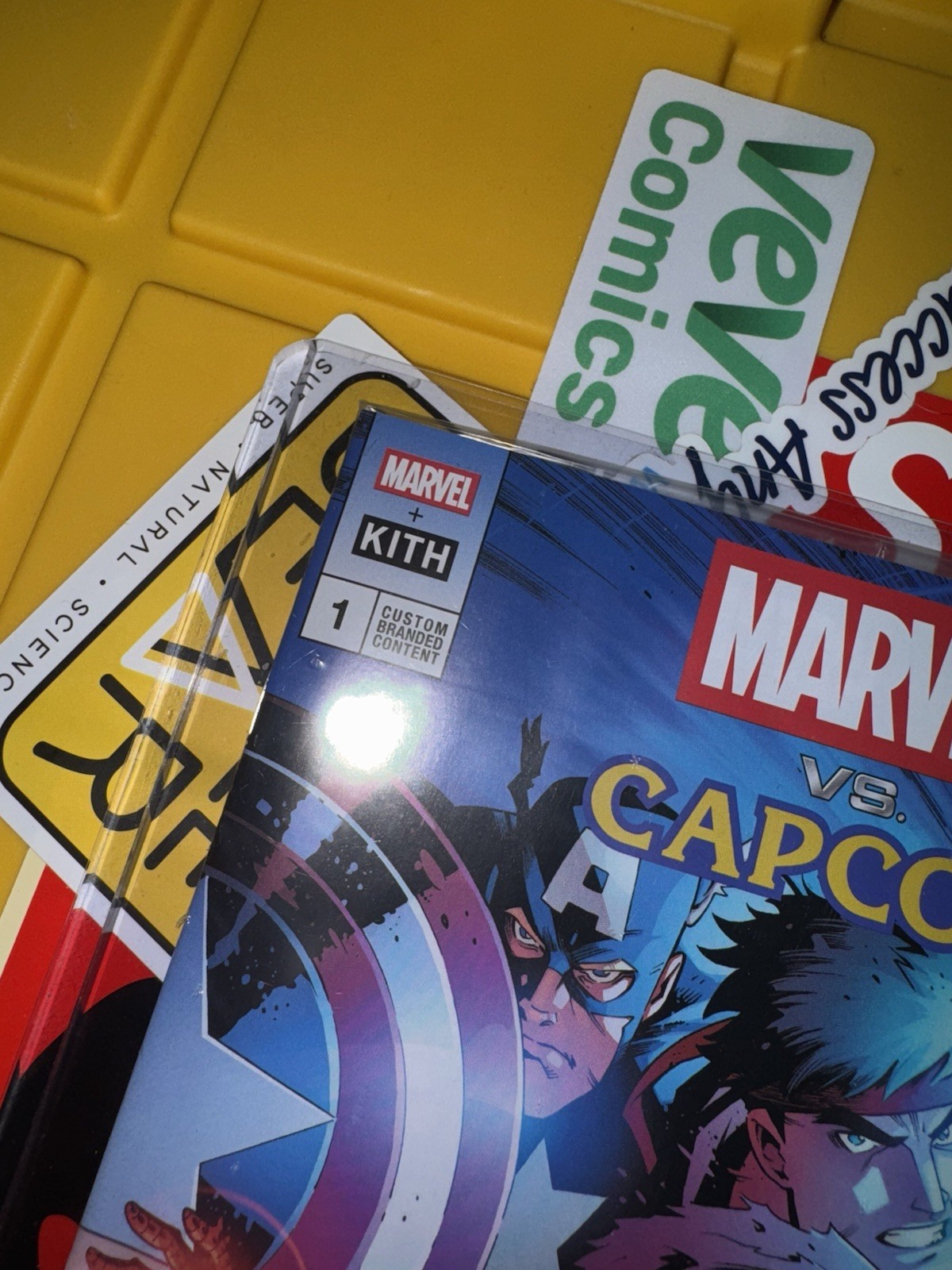 🌀Kith x Marvel vs Capcom #1 – Street Fighter Comic Books x2 Limited edition🌀