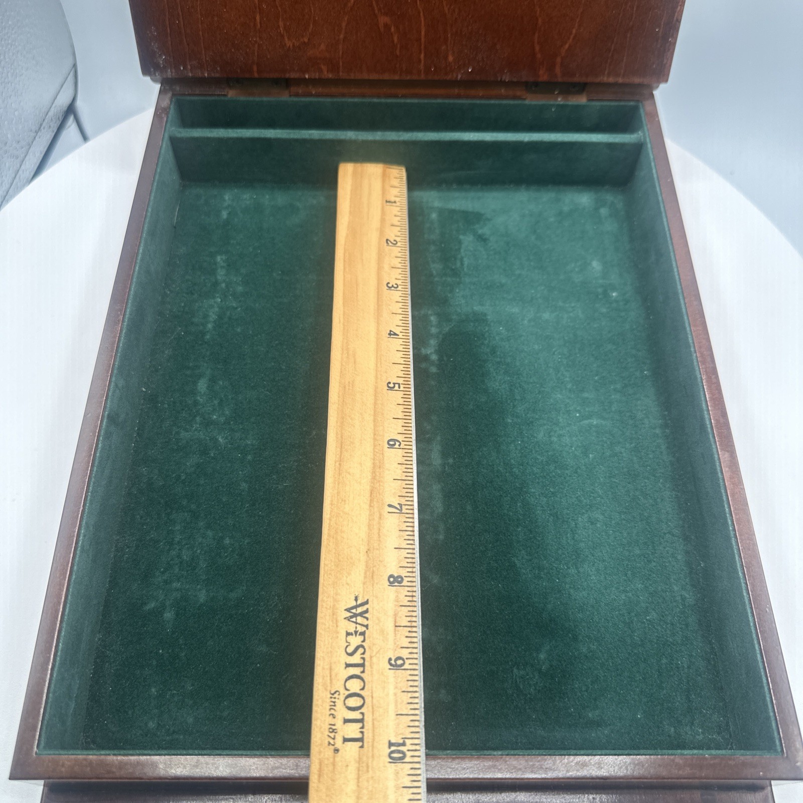 Vintage 1994 The Bombay Company Wooden Book Box Keepsake Jewelry Case Brass