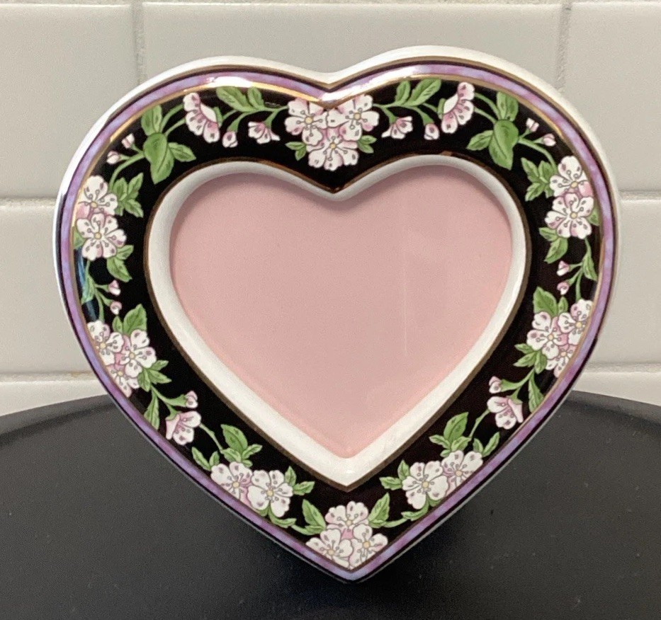 Vtg 90s Terragrafics Floral Porcelain Heart Marlene Moore Picture Photo Frame