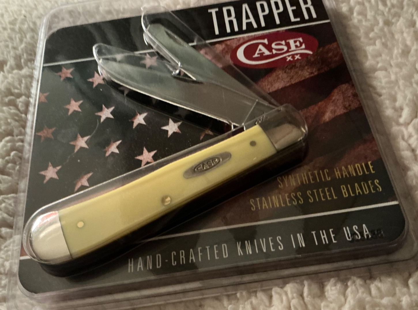 Case XX Trapper 3254 Yellow Delrin Handle Pocket Knife USA Mint On Card NEW