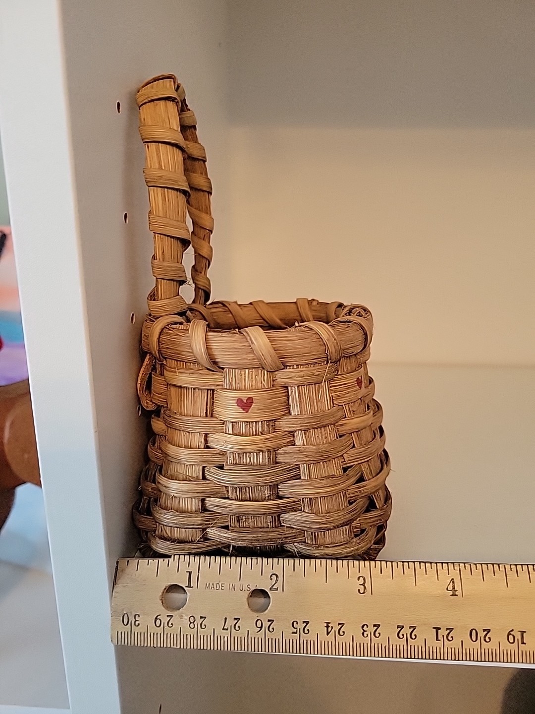 Vtg Basket Handwoven Split Oak Signed MG 93 Hearts Gift Rustic country handle