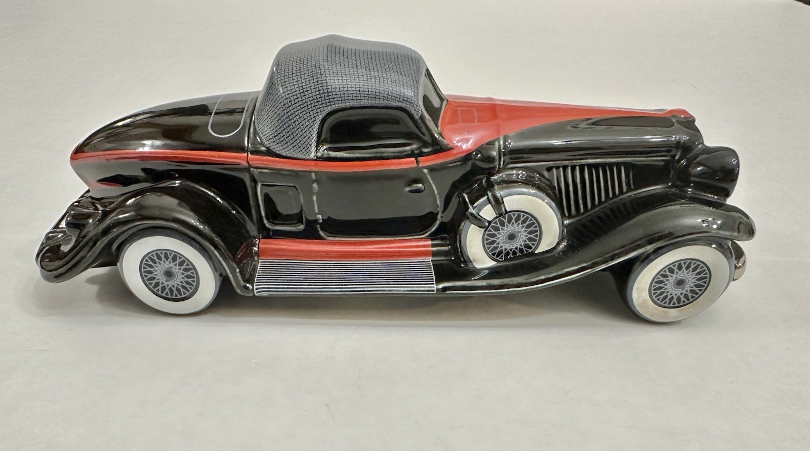 Vintage Avon 1932 Auburn Handcrafted in Brazil Glass Car