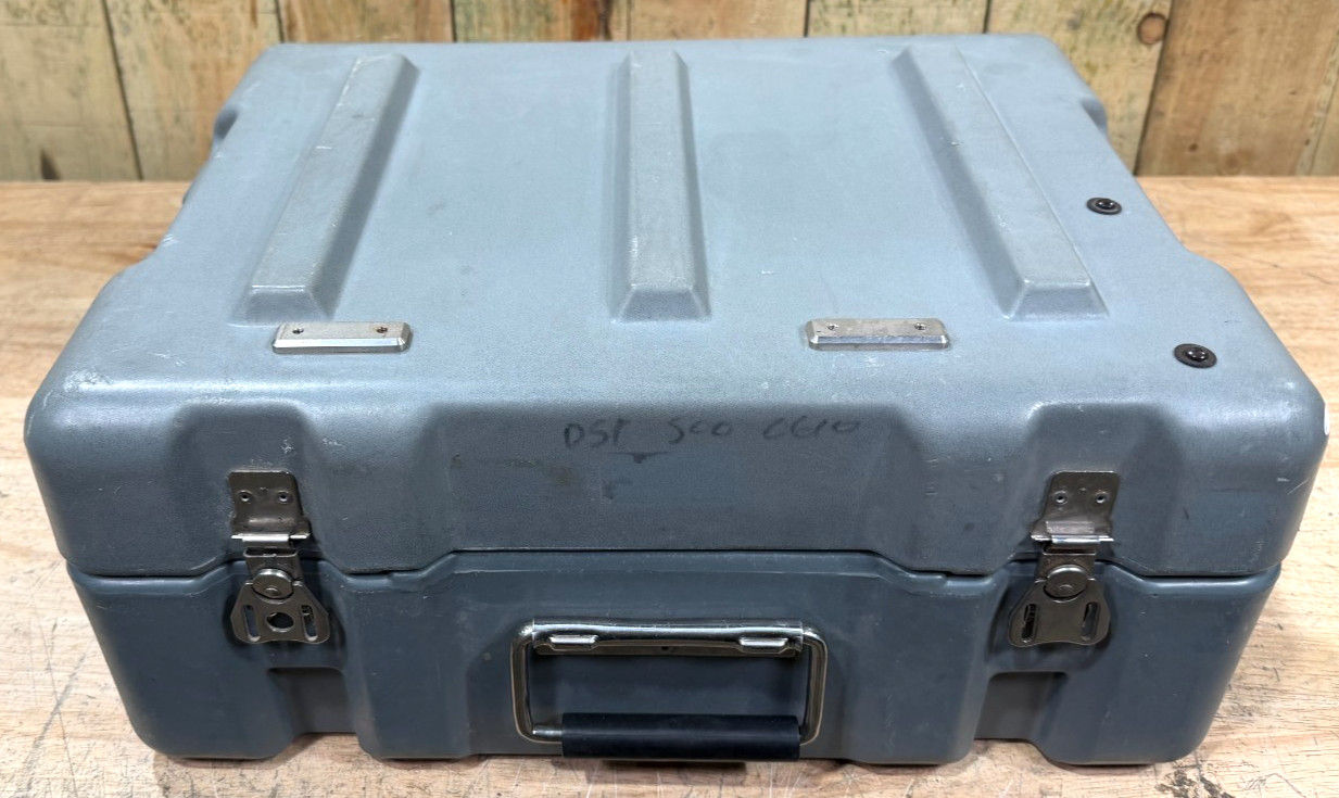 Pelican Hardigg Case 19x15x9″ Grey Waterproof Storage Footlocker