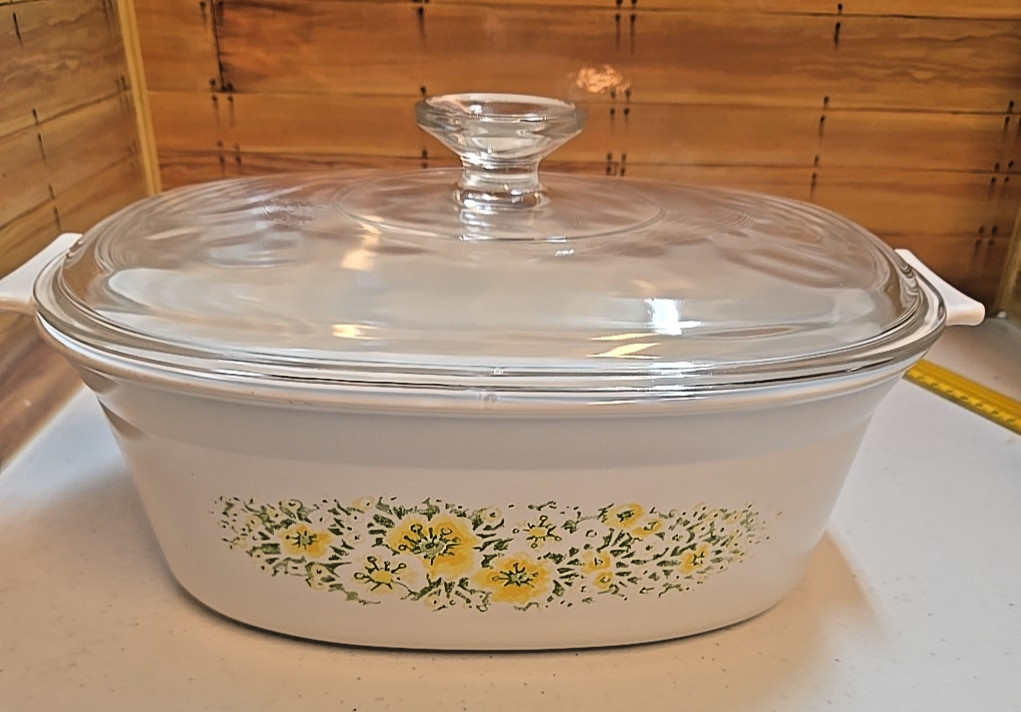 (2) Vintage Corning Ware “April Flower” Casseroles w/ Pyrex Lids; 2.5, 1.5 Qt