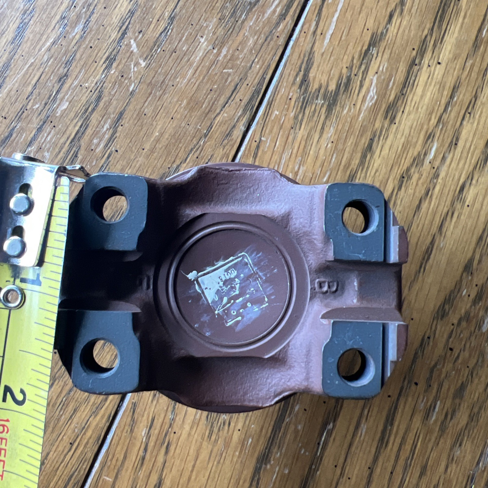 FLANGE TRANSFER CASE OUTPUT M151 M151A1 M151A2 Mutt 10885037 2520-00-930-4113