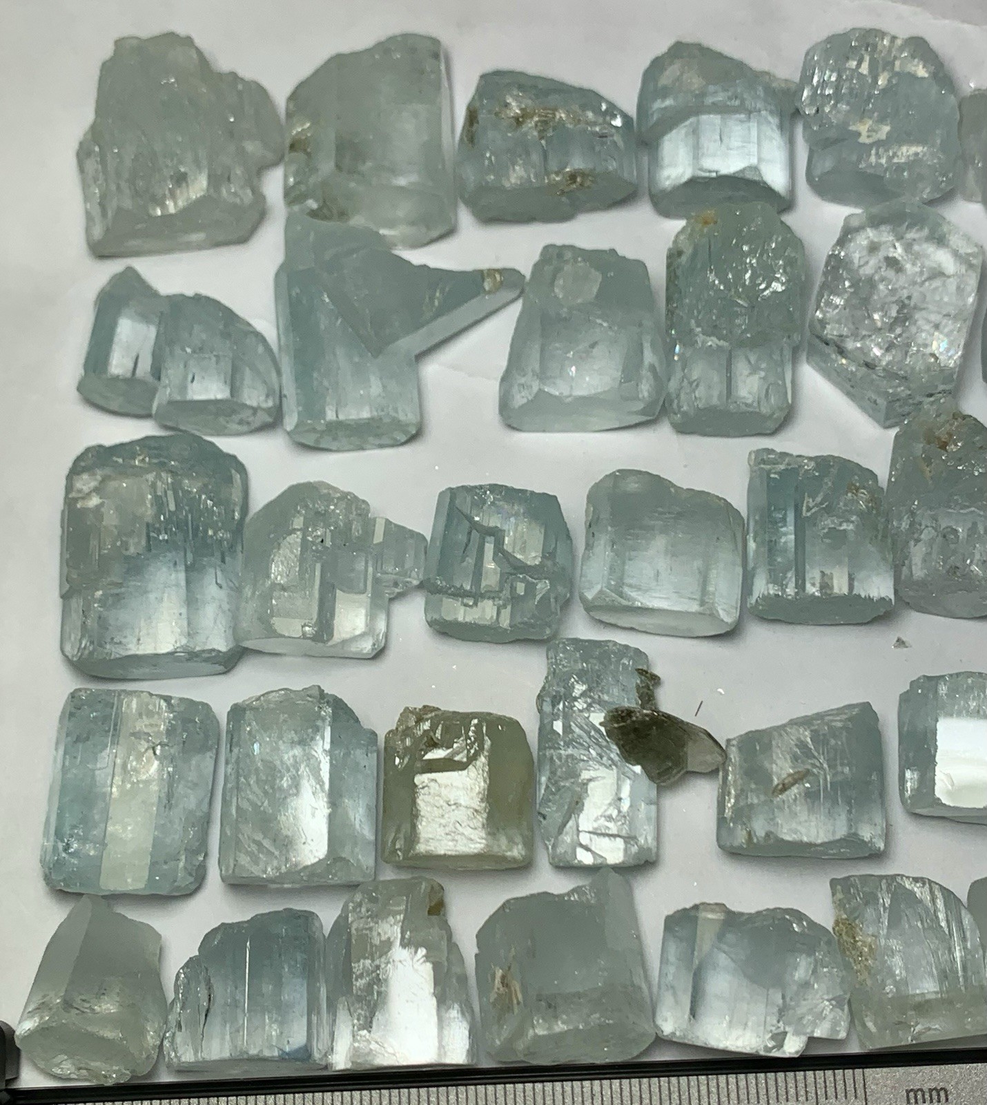 258 Grams Transparent Aquamarine Crystals