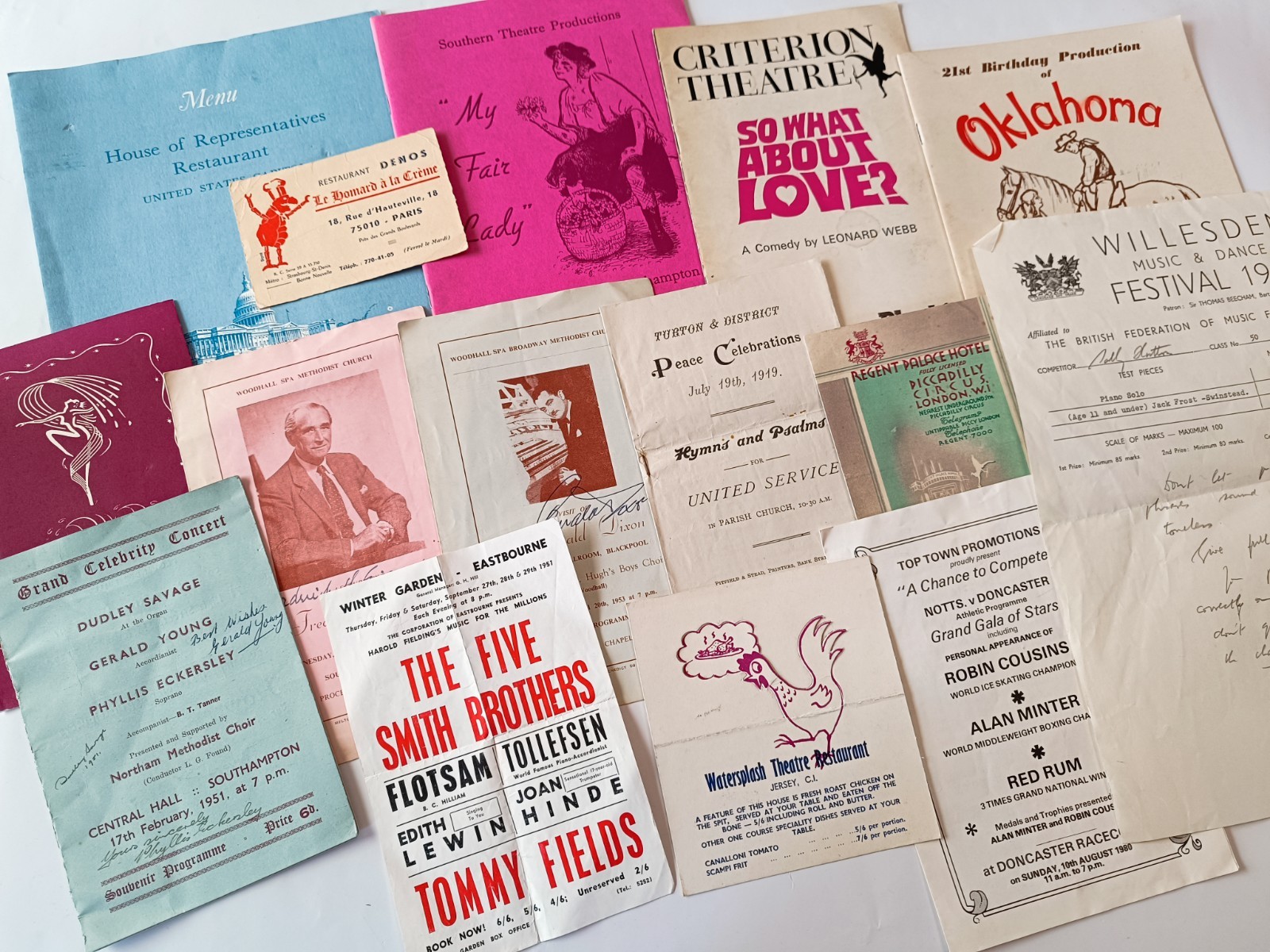 Vintage Programmes / Menus / Signs / Poster / Collectibles / Some Signed (B3340)